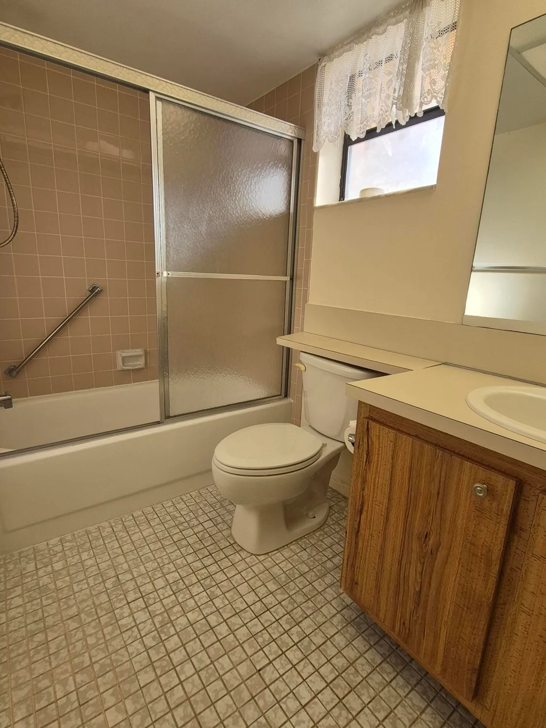 Property Slideshow image 7 of 28 | 4640 lucerne lakes blvd 304, Lake Worth, FL, 33467