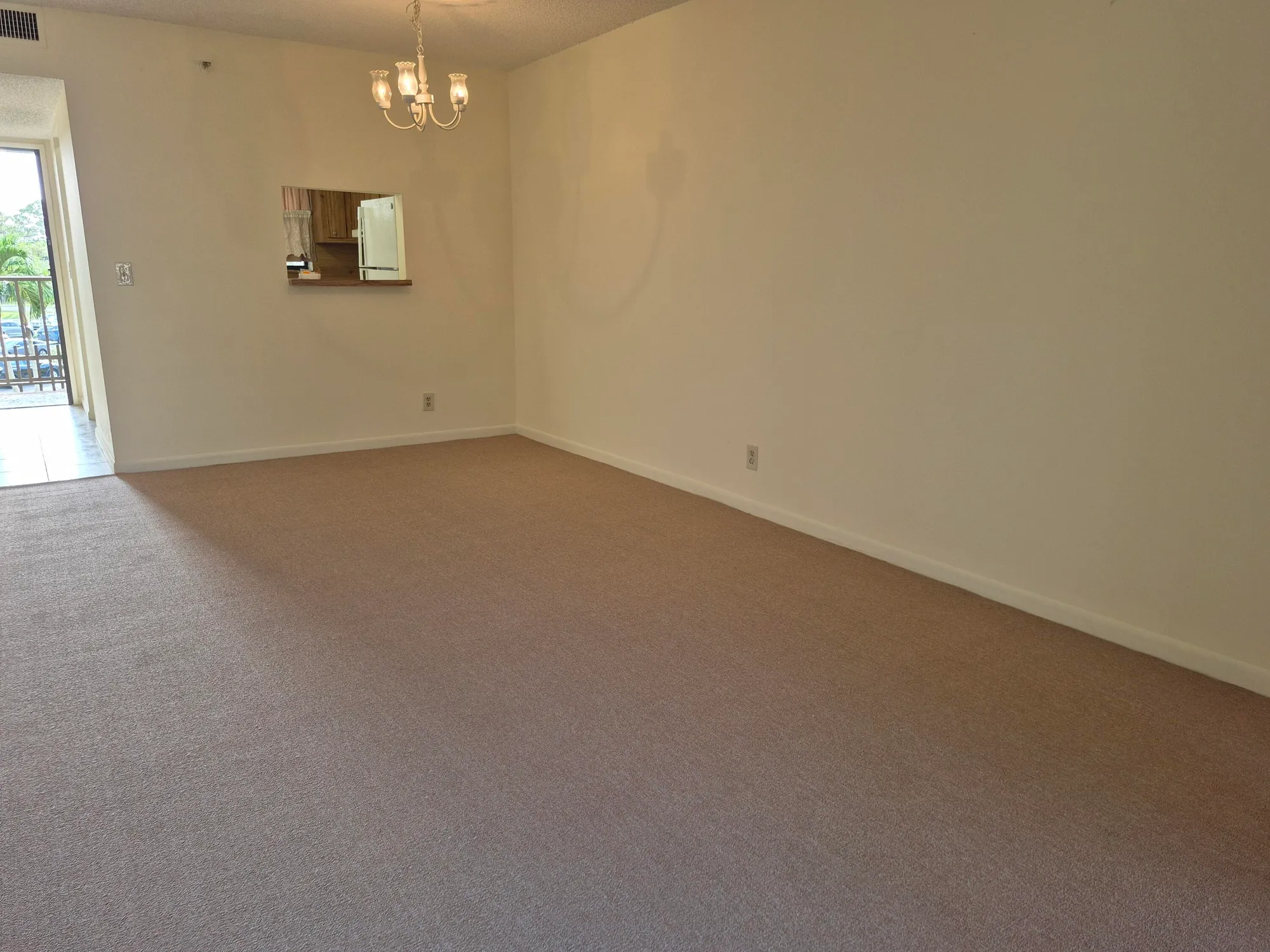 Property Slideshow image 12 of 28 | 4640 lucerne lakes blvd 304, Lake Worth, FL, 33467