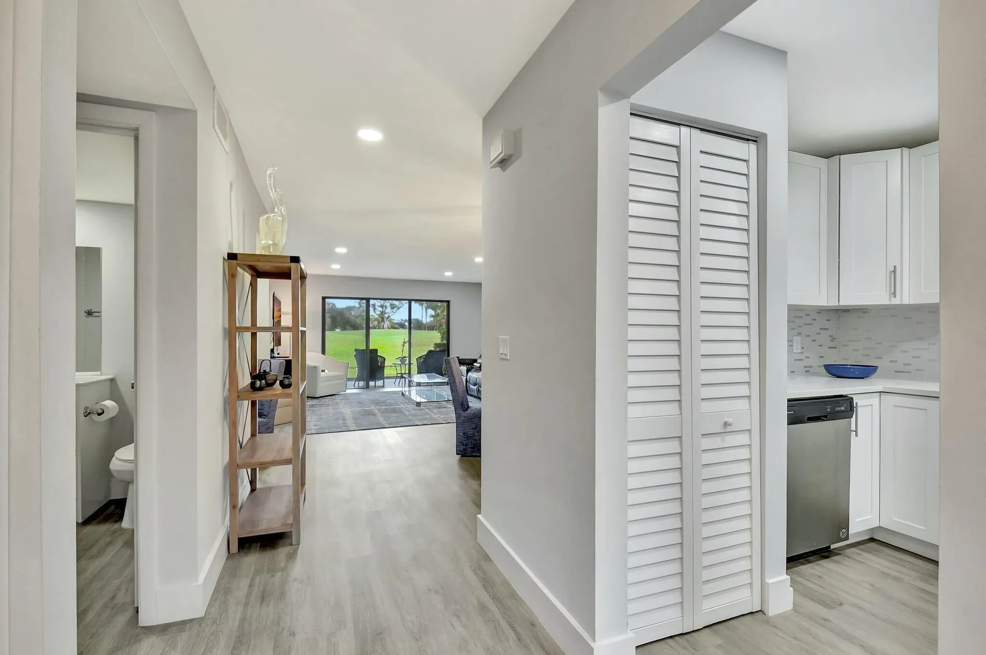 Property Slideshow image 4 of 54 | 31 southport ln c, Boynton Beach, FL, 33436