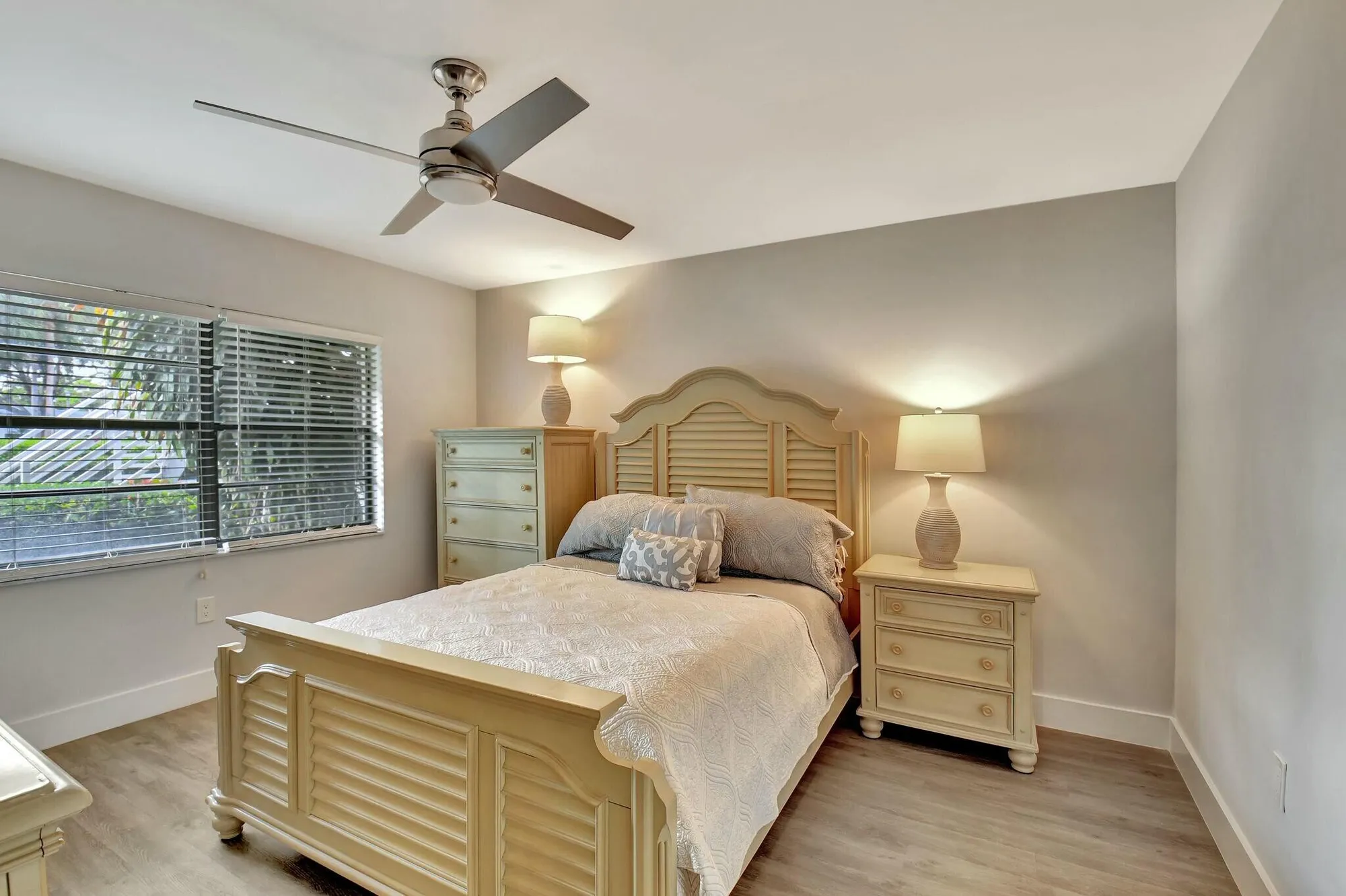 Property Slideshow image 23 of 54 | 31 southport ln c, Boynton Beach, FL, 33436