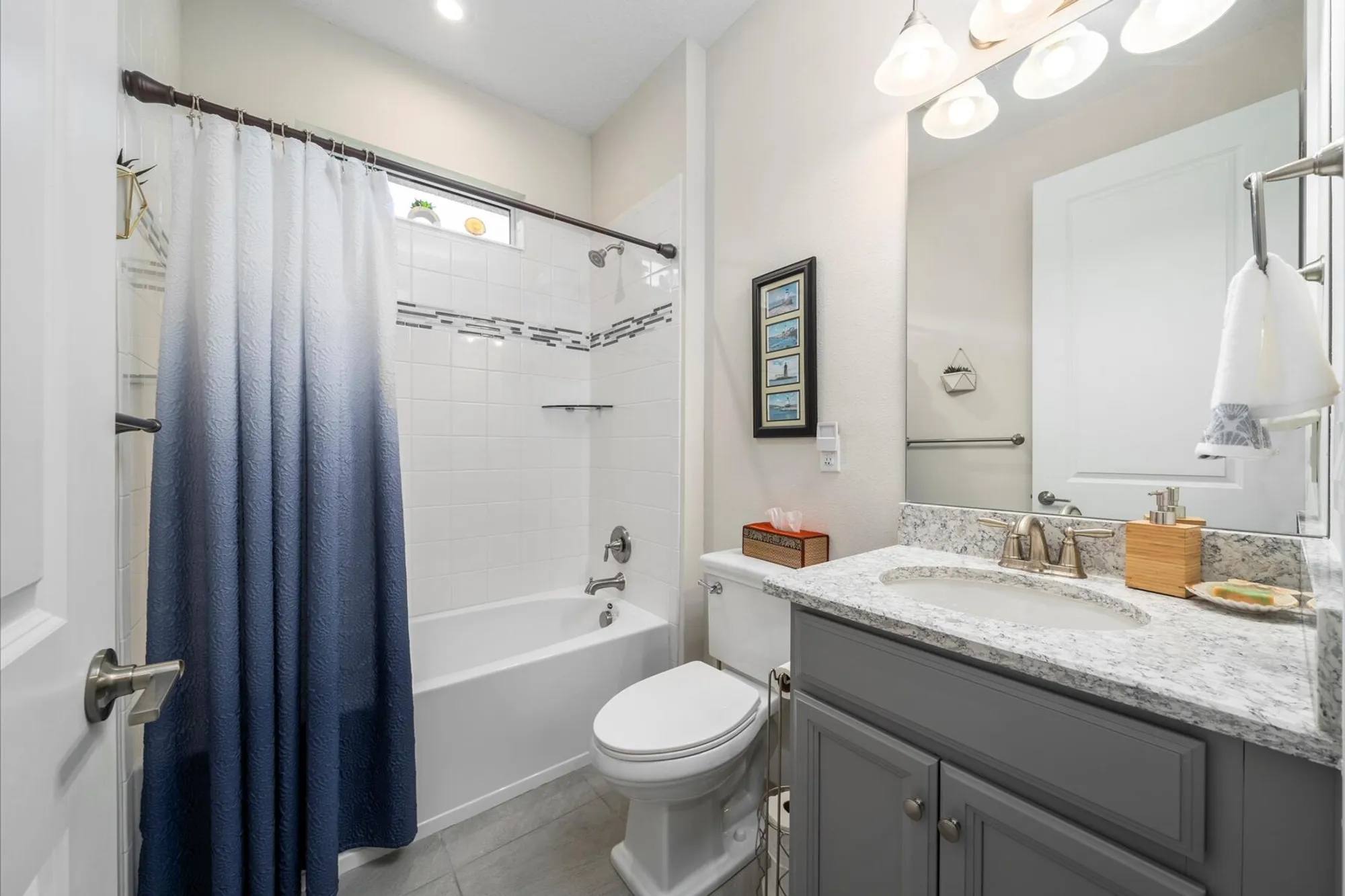 Property Slideshow image 15 of 34 | 9597 sw royal poinciana dr, Port Saint Lucie, FL, 34987