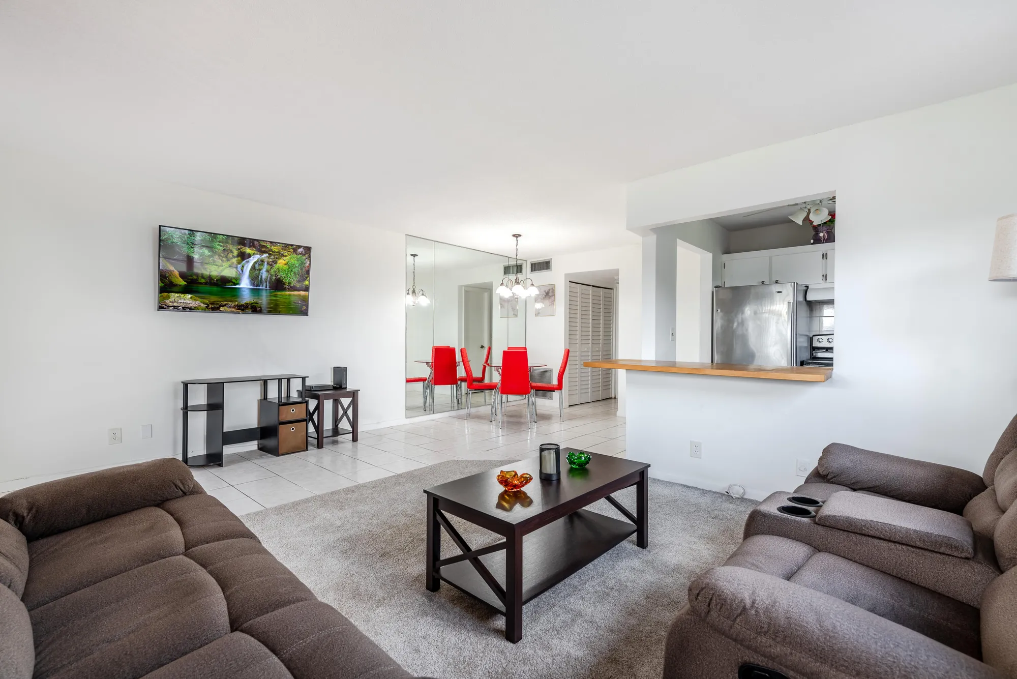 Property Slideshow image 7 of 36 | 122 bedford e unit e, West Palm Beach, FL, 33417