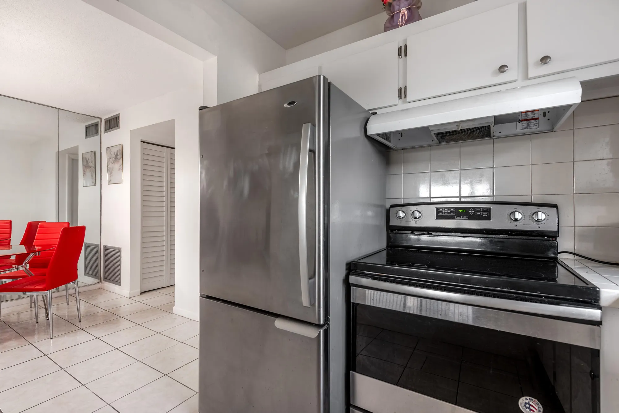 Property Slideshow image 11 of 36 | 122 bedford e unit e, West Palm Beach, FL, 33417