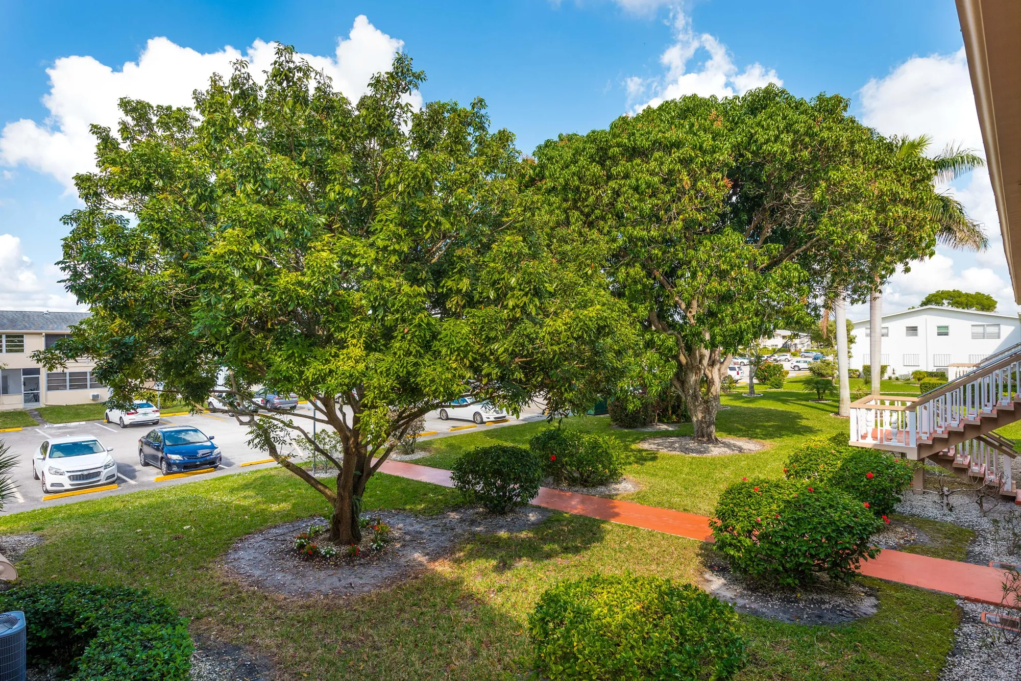 Property Slideshow image 21 of 36 | 122 bedford e unit e, West Palm Beach, FL, 33417