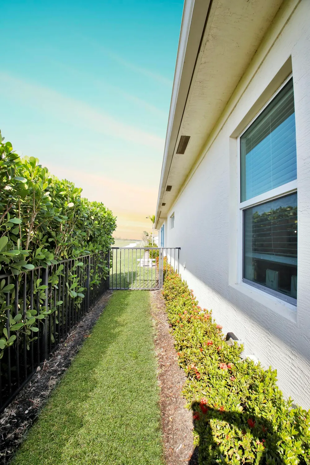 Property Slideshow image 36 of 47 | 24031 sw firenze way, Port Saint Lucie, FL, 34986