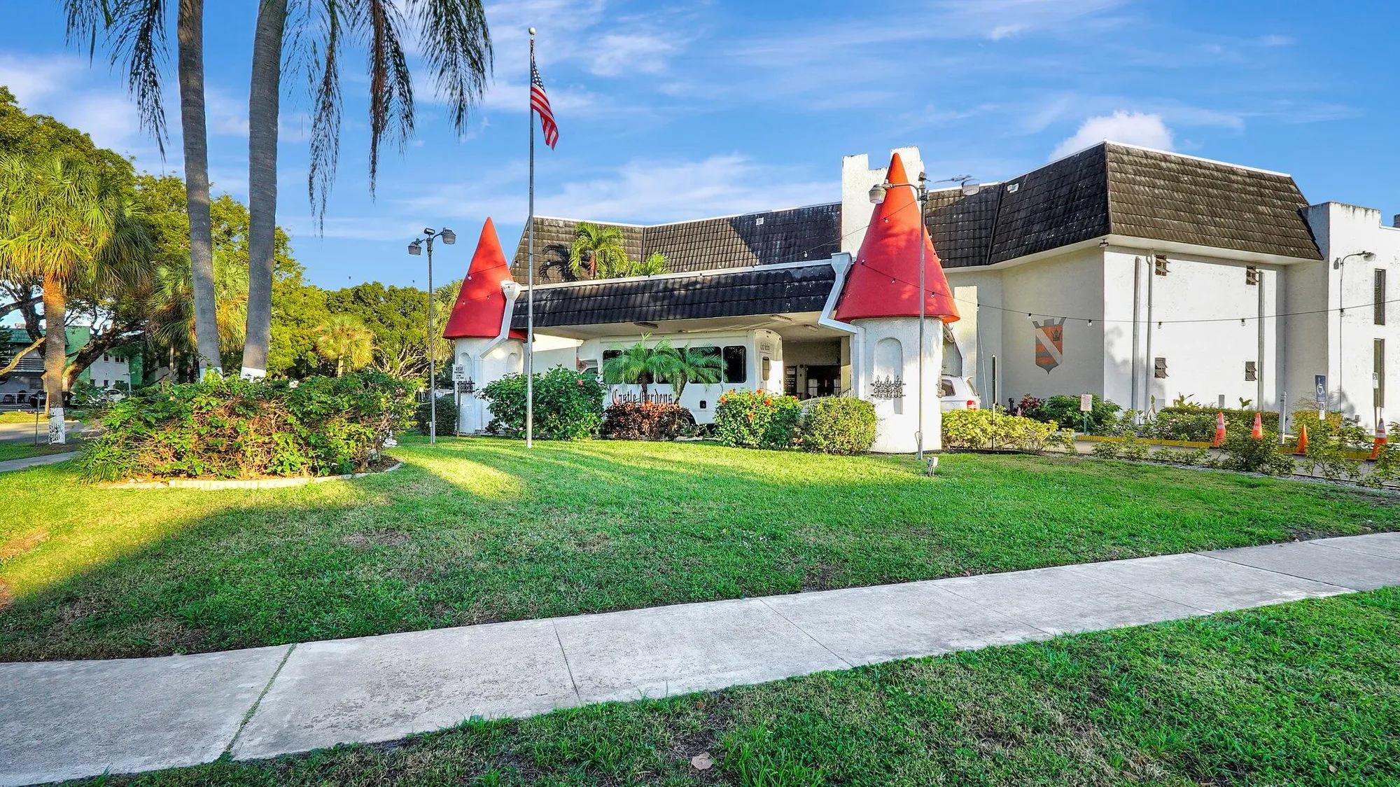 Property Slideshow image 38 of 42 | 4750 nw 22nd ct 118, Lauderhill, FL, 33313