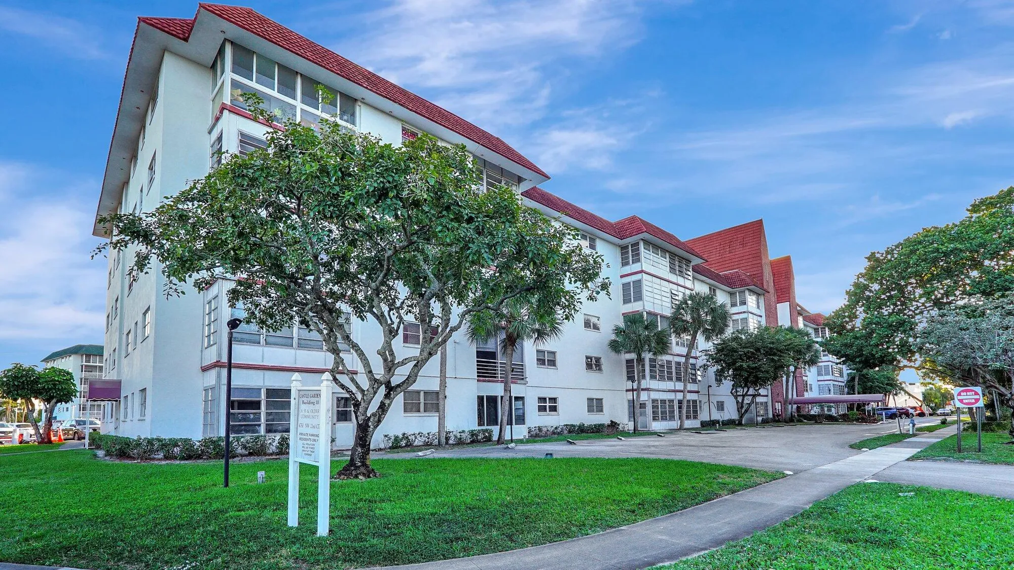 Property Slideshow image 42 of 42 | 4750 nw 22nd ct 118, Lauderhill, FL, 33313