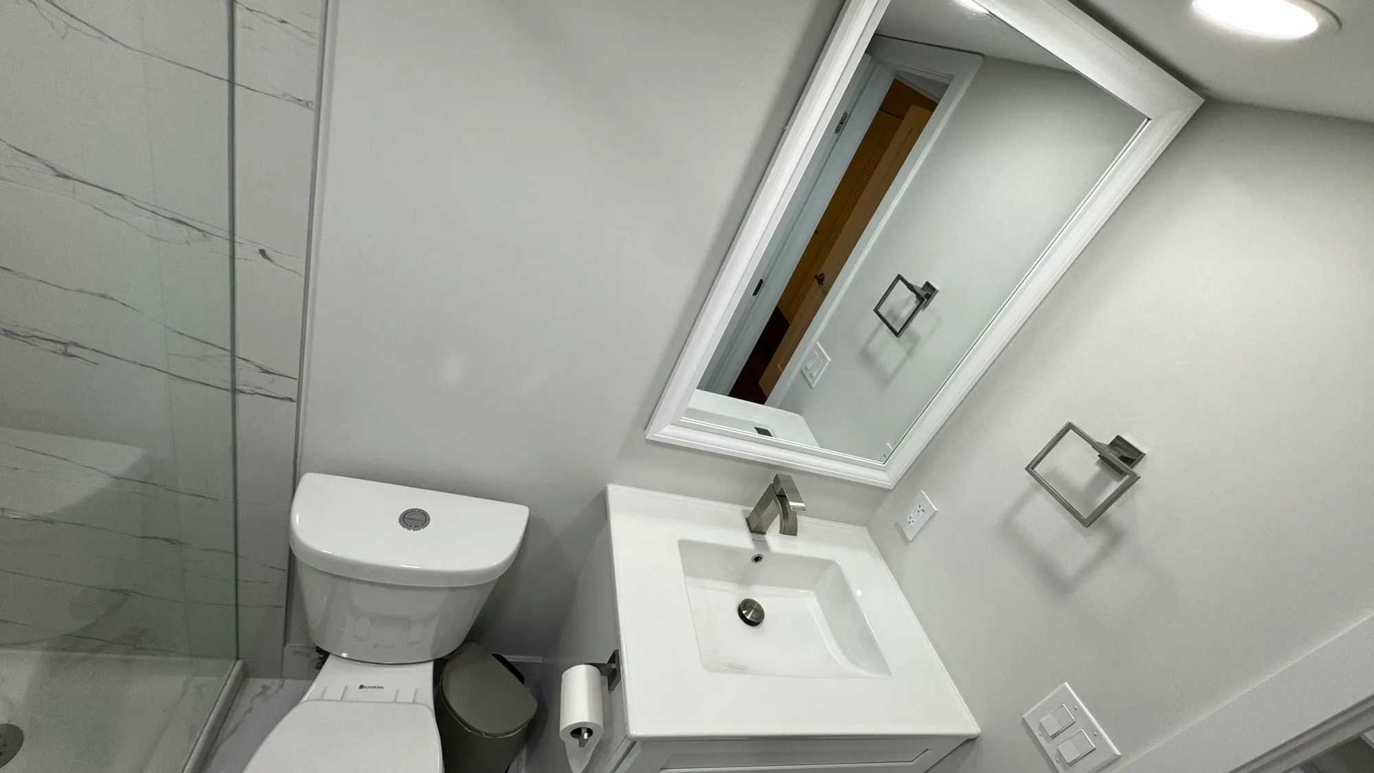 Property Slideshow image 17 of 23 | 91 coventry d, West Palm Beach, FL, 33417