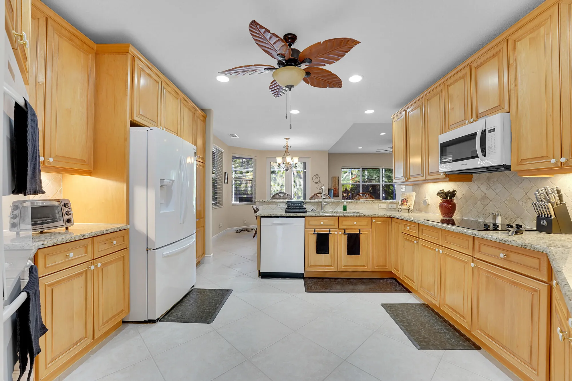 Property Slideshow image 15 of 62 | 9402 pinebark ct, Fort Pierce, FL, 34951