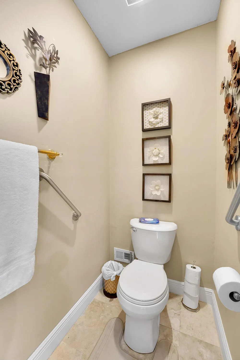 Property Slideshow image 26 of 62 | 9402 pinebark ct, Fort Pierce, FL, 34951