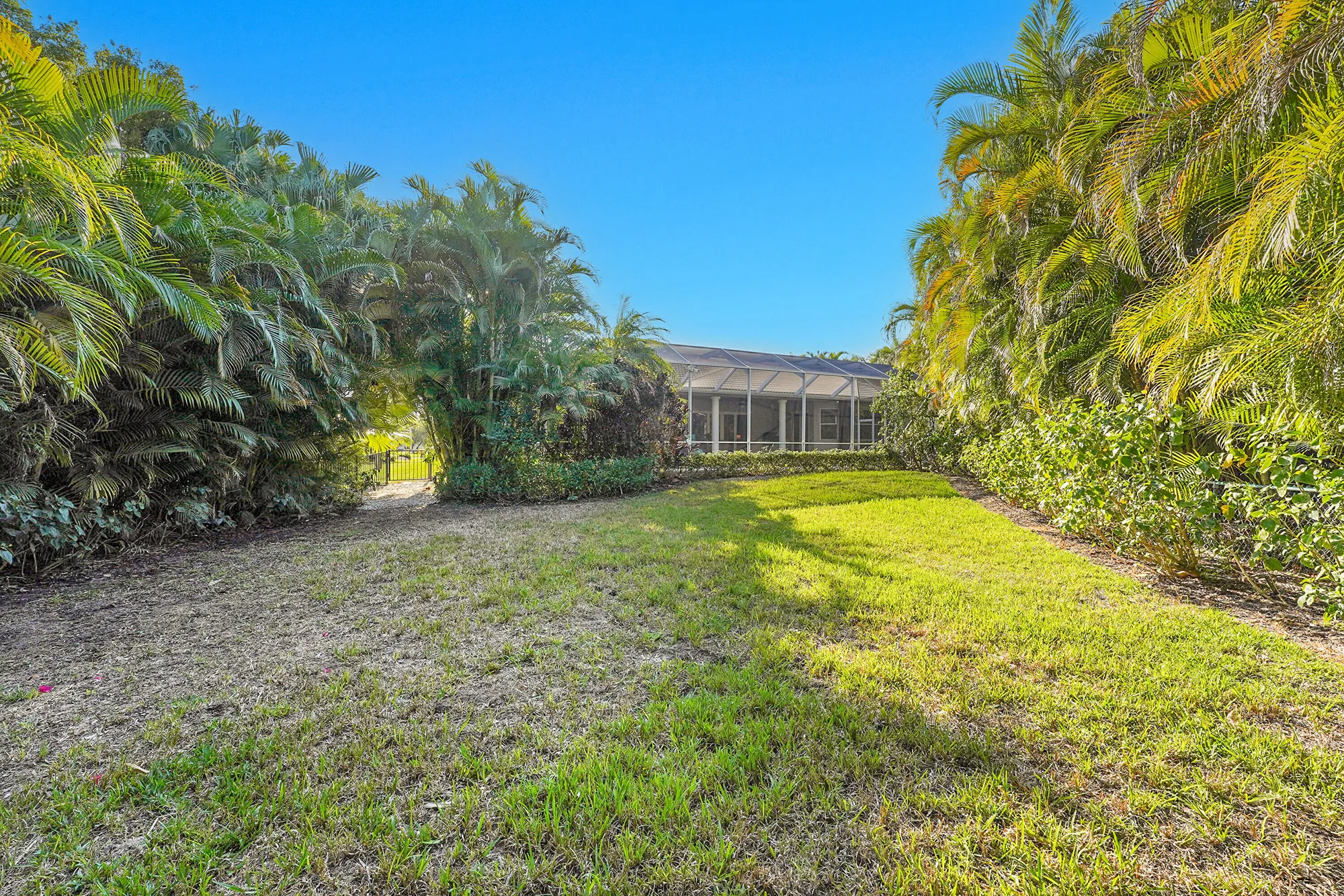 Property Slideshow image 47 of 62 | 9402 pinebark ct, Fort Pierce, FL, 34951