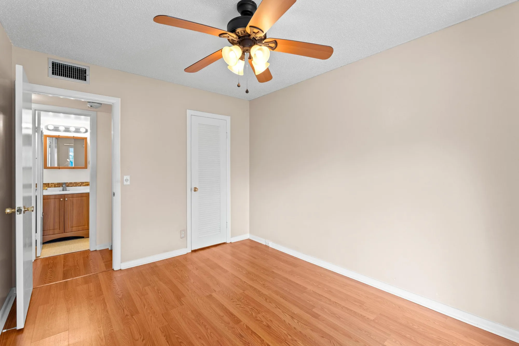 Property Slideshow image 12 of 33 | 54 newport c # 54, Deerfield Beach, FL, 33442
