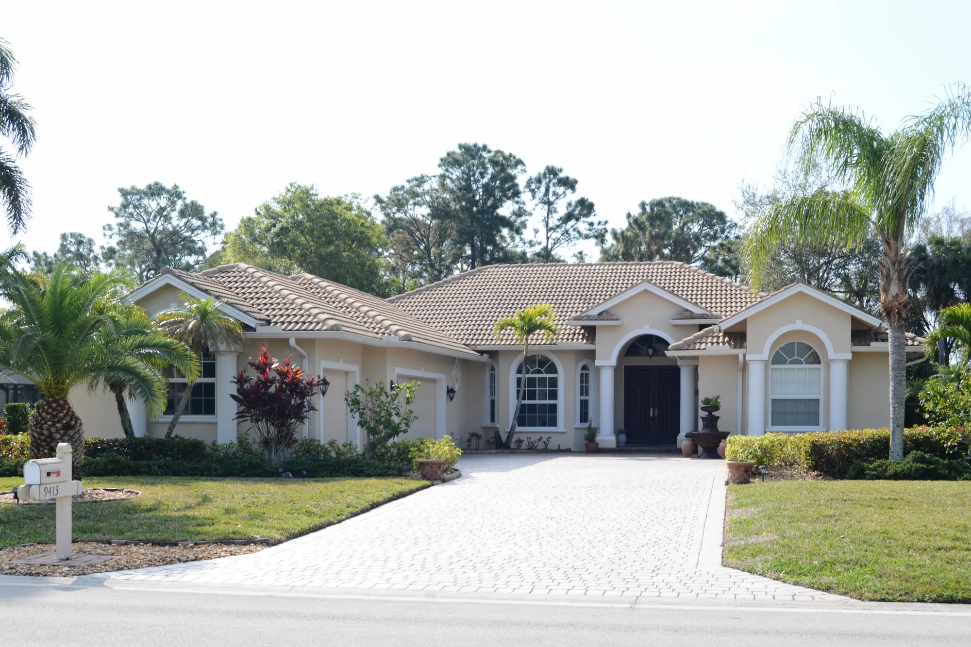 Property Slideshow image 1 of 46 | 9413 pinebark ct, Fort Pierce, FL, 34951