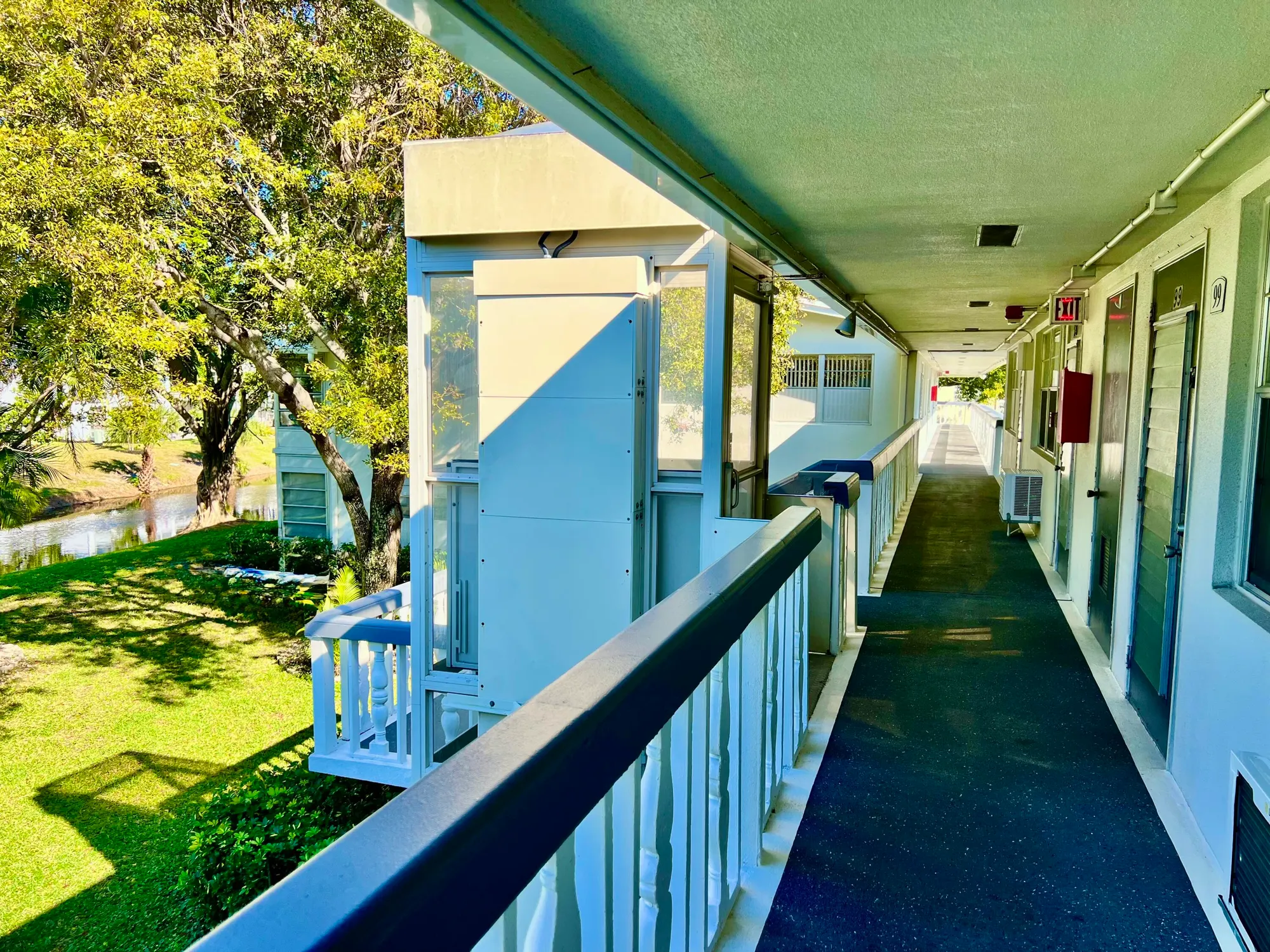 Property Slideshow image 23 of 47 | 100 markham e unit e, Deerfield Beach, FL, 33442