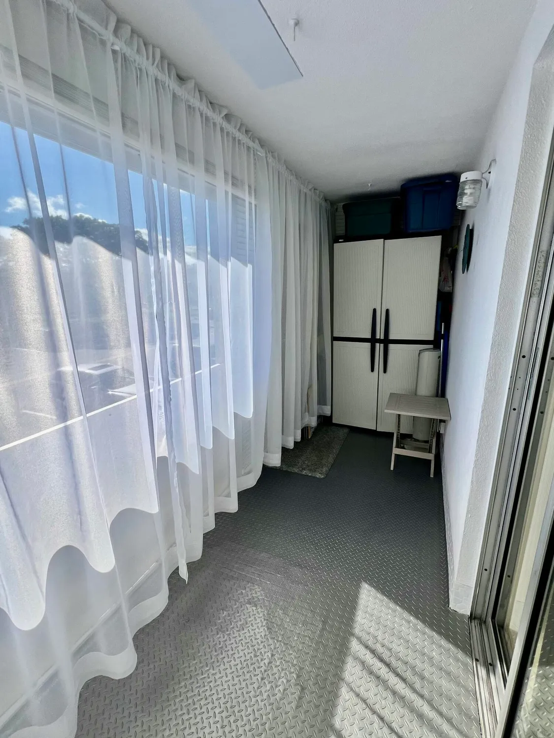 Property Slideshow image 10 of 47 | 100 markham e unit e, Deerfield Beach, FL, 33442