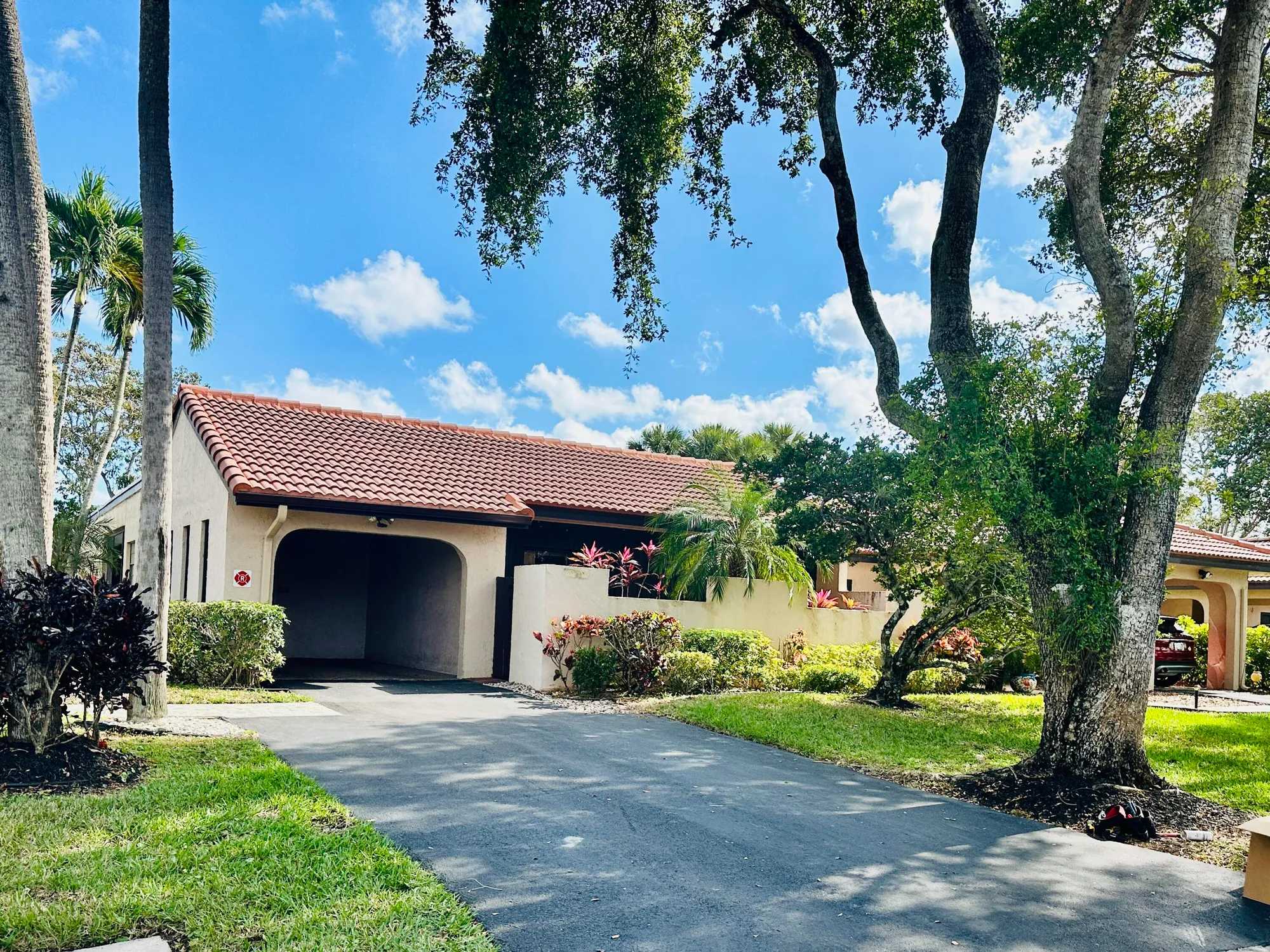 Property Slideshow image 2 of 55 | 9258 vista del lago a, Boca Raton, FL, 33428