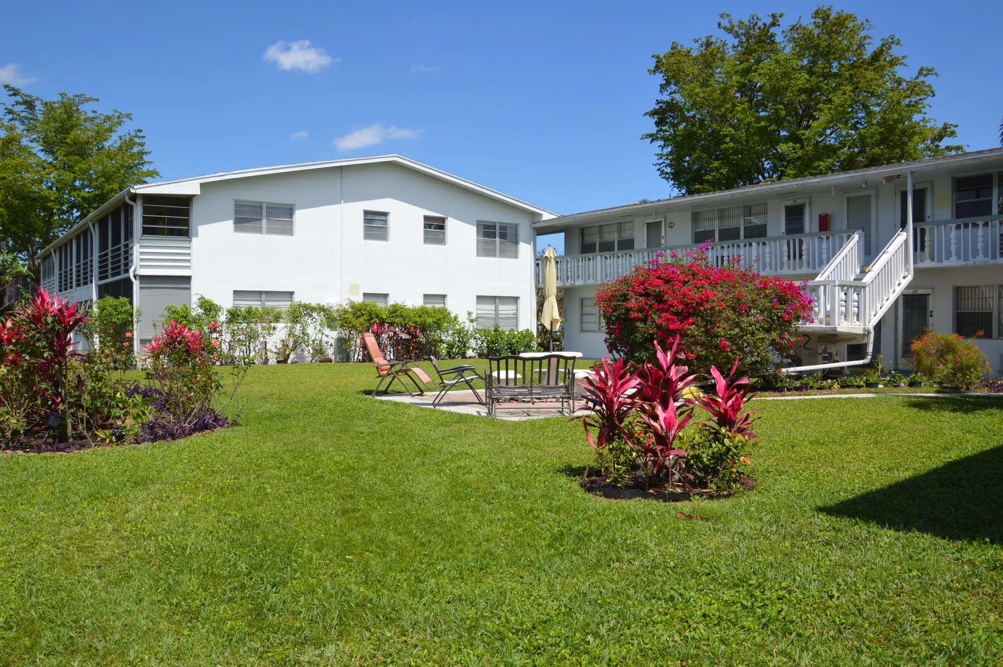 Property Slideshow image 20 of 27 | 31 sheffield b, West Palm Beach, FL, 33417