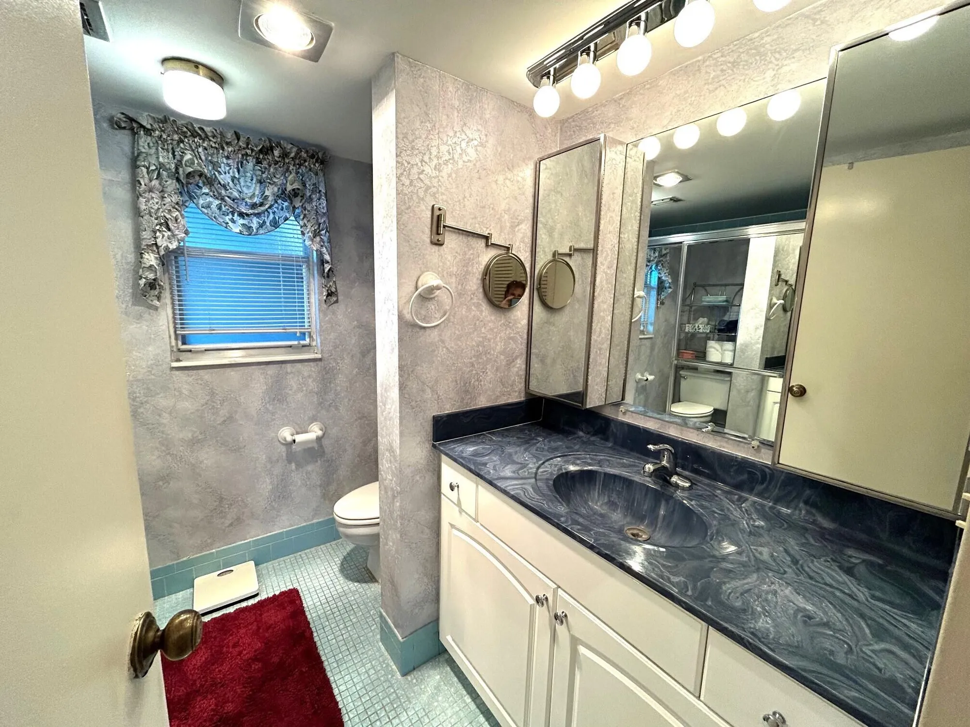 Property Slideshow image 21 of 42 | 3951 via poinciana apt 412, Lake Worth, FL, 33467