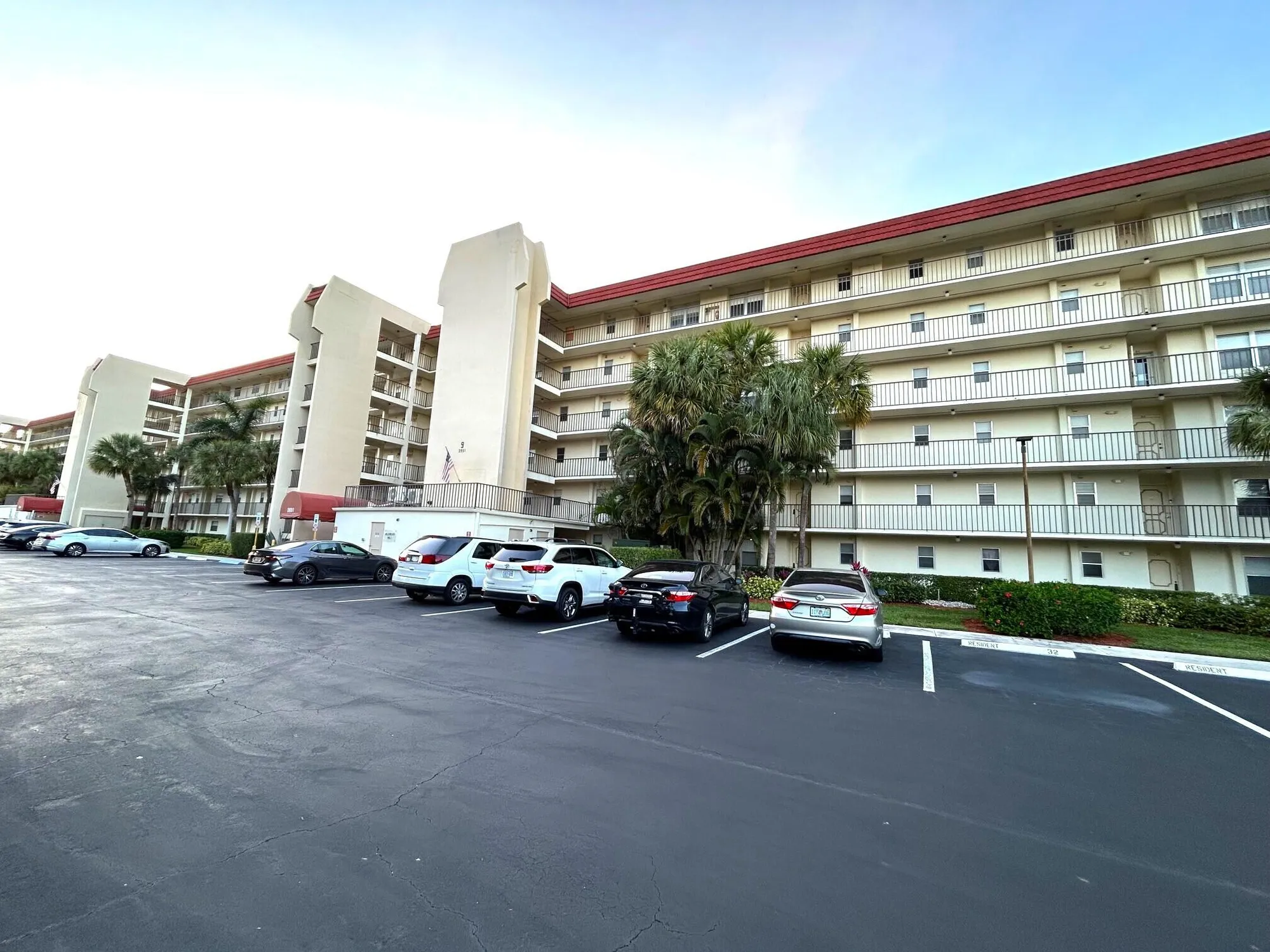 Property Slideshow image 34 of 42 | 3951 via poinciana apt 412, Lake Worth, FL, 33467