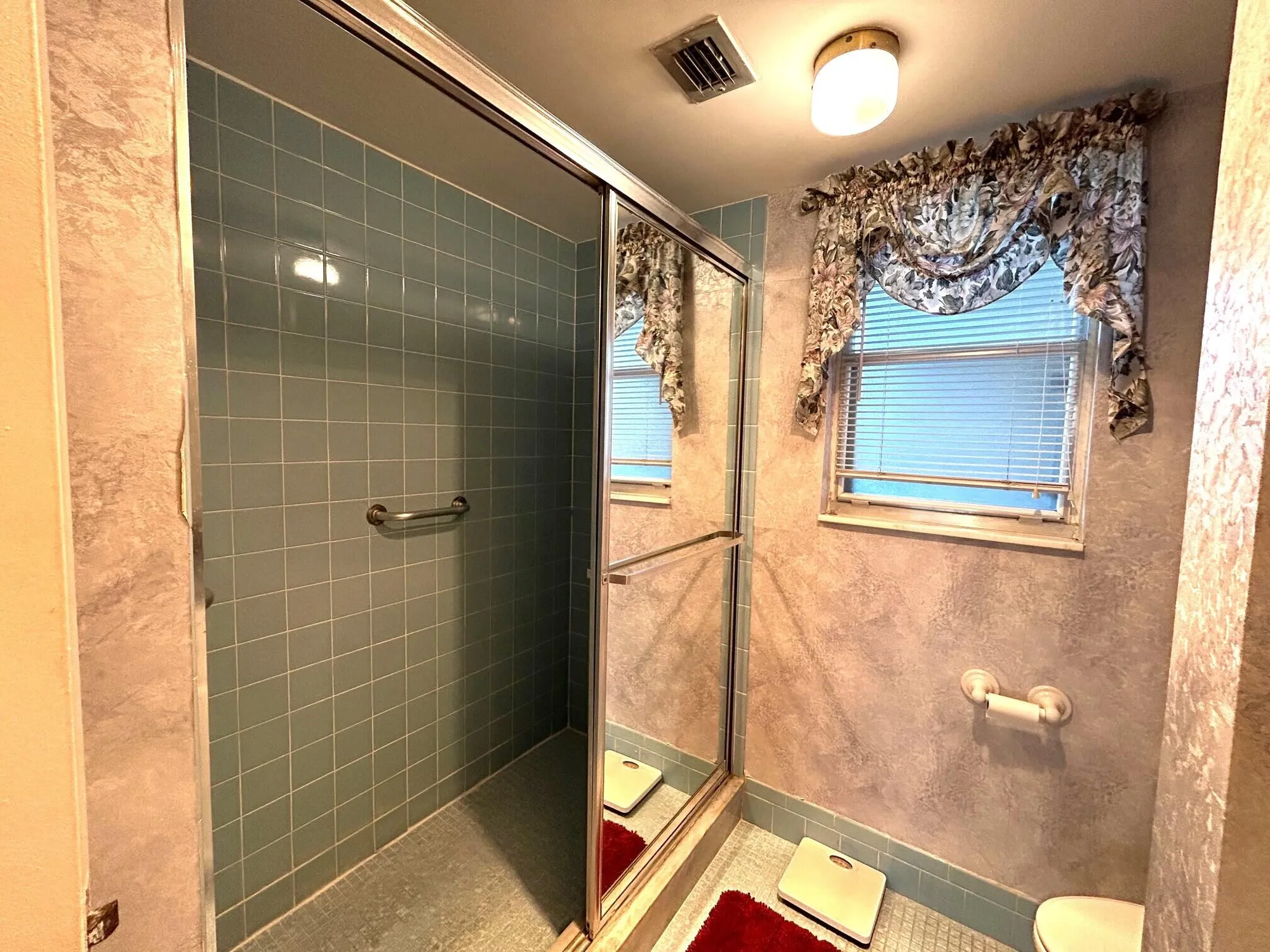 Property Slideshow image 22 of 42 | 3951 via poinciana apt 412, Lake Worth, FL, 33467