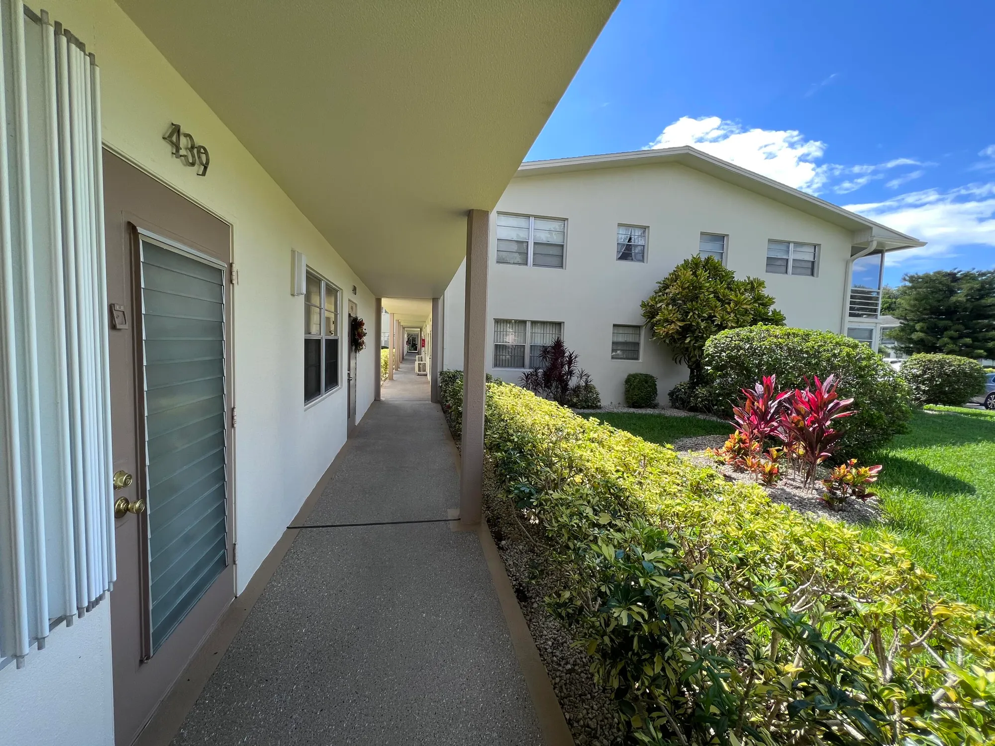 Property Slideshow image 3 of 19 | 441 tilford u, Deerfield Beach, FL, 33442