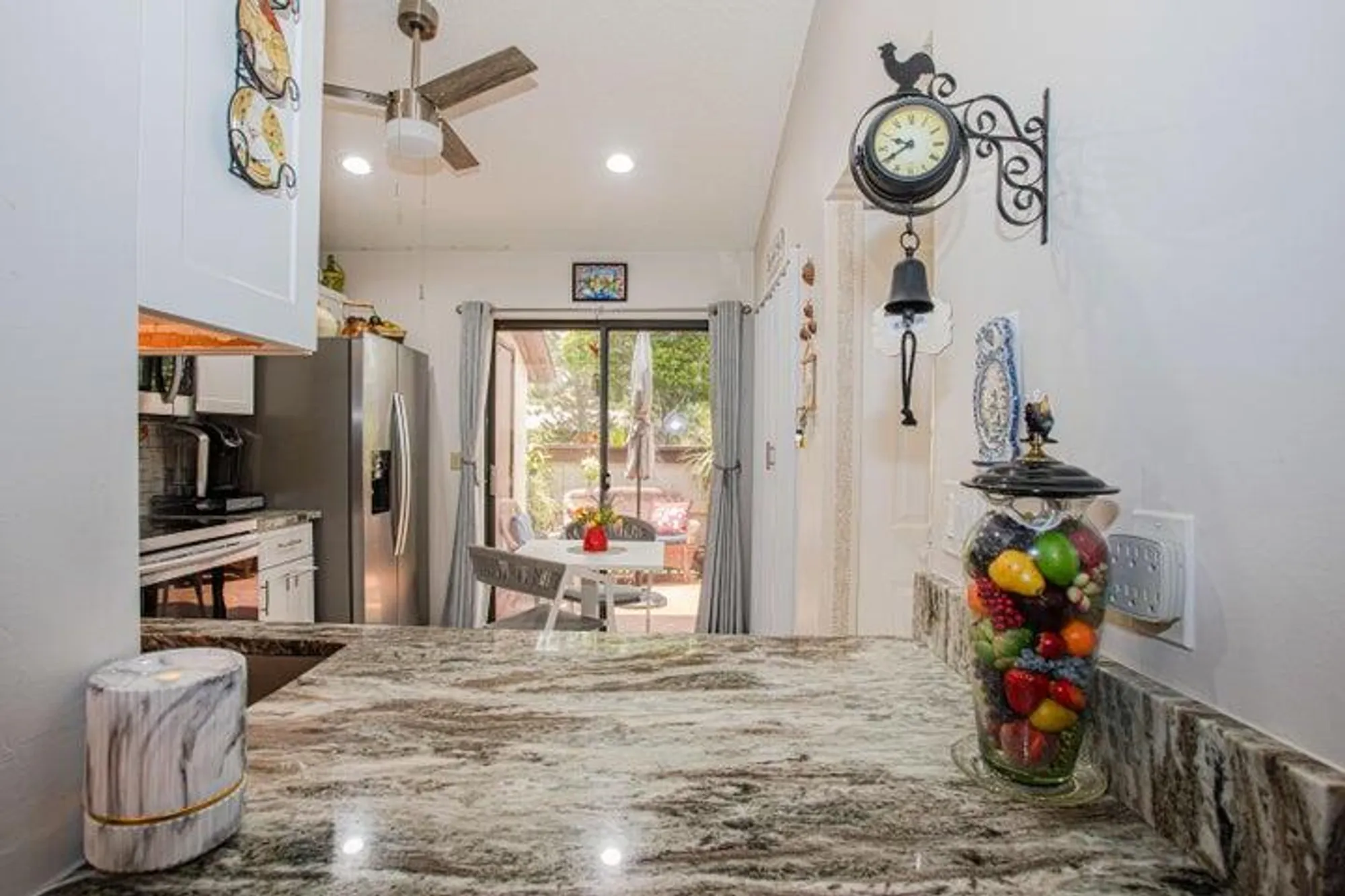 Property Slideshow image 11 of 17 | 499 iron forge ct, Royal Palm Beach, FL, 33411