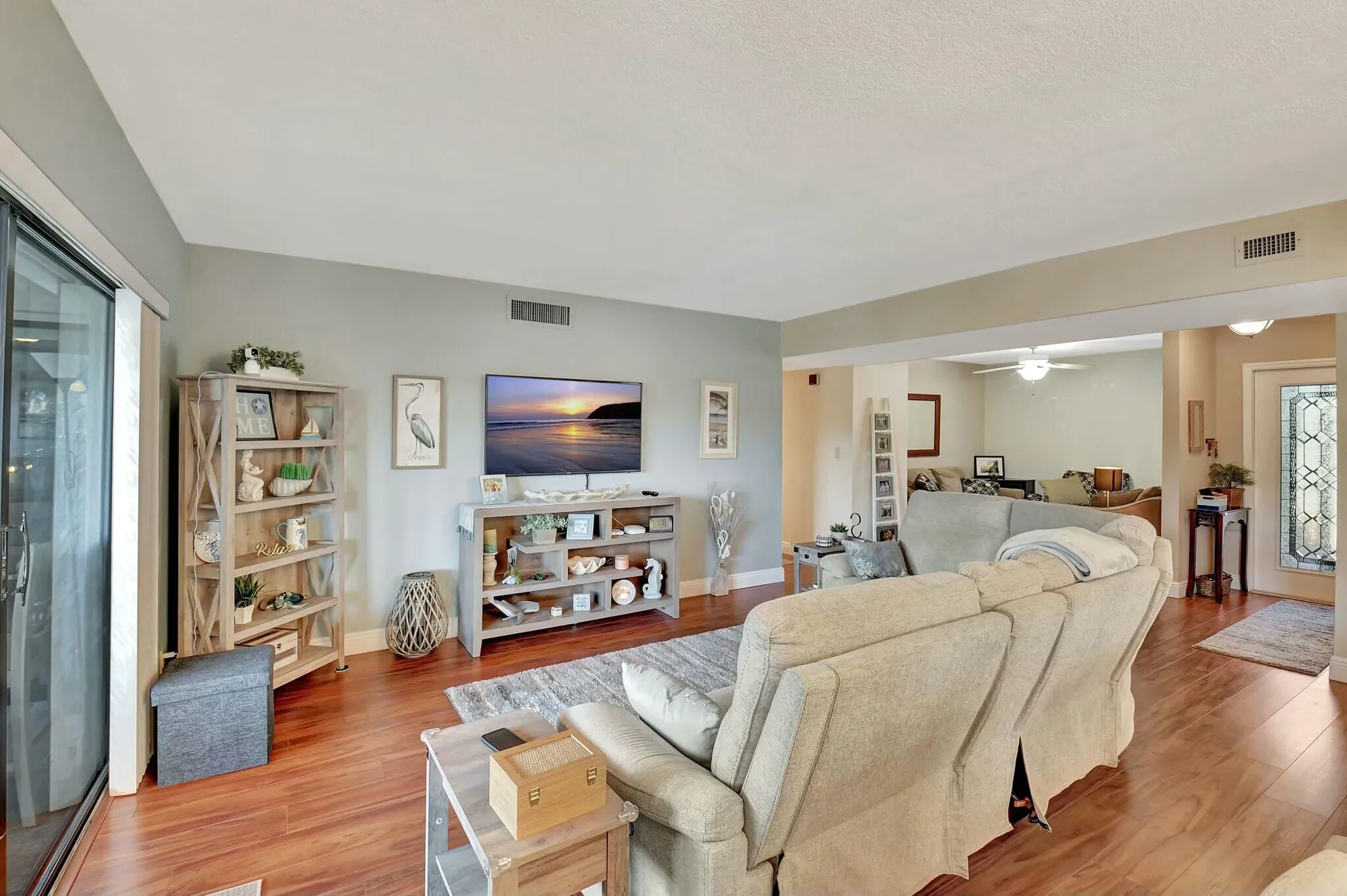 Property Slideshow image 9 of 84 | 10663 ocean palm way apt 101, Boynton Beach, FL, 33437