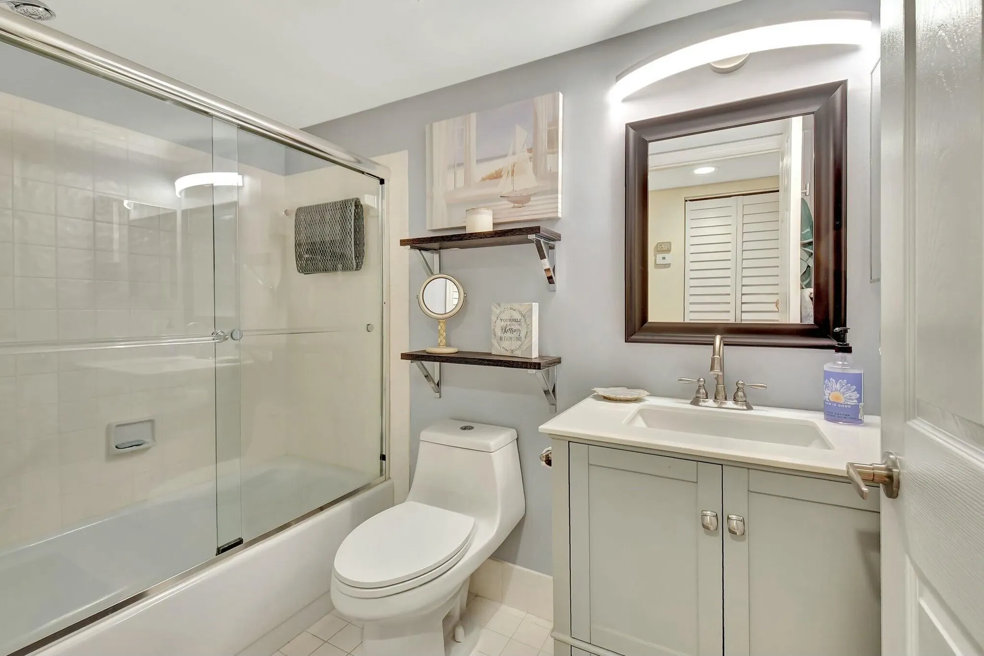 Property Slideshow image 23 of 84 | 10663 ocean palm way apt 101, Boynton Beach, FL, 33437