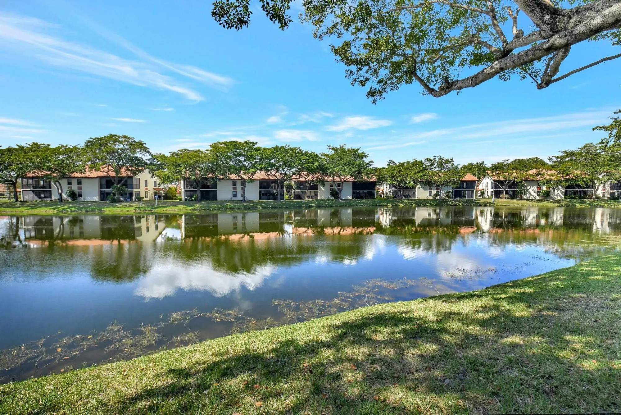 Property Slideshow image 30 of 84 | 10663 ocean palm way apt 101, Boynton Beach, FL, 33437