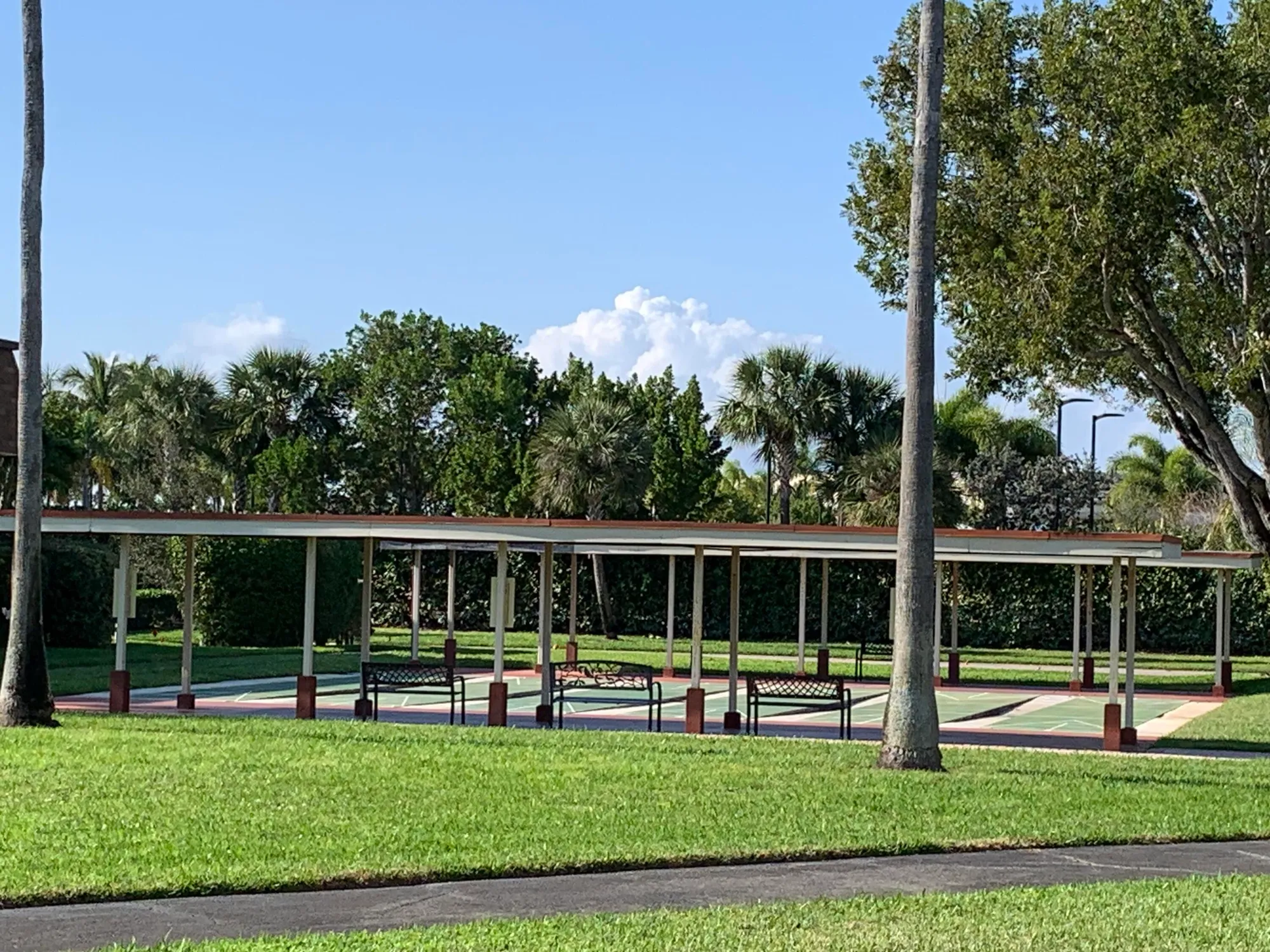 Property Slideshow image 14 of 18 | 20 abbey ln apt 105, Delray Beach, FL, 33446