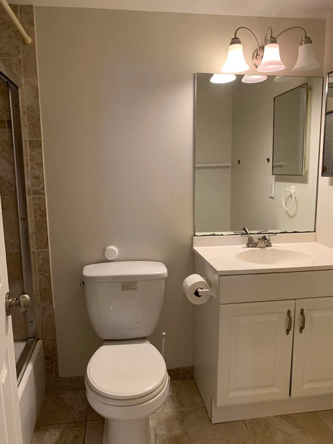 Property Slideshow image 6 of 18 | 20 abbey ln apt 105, Delray Beach, FL, 33446