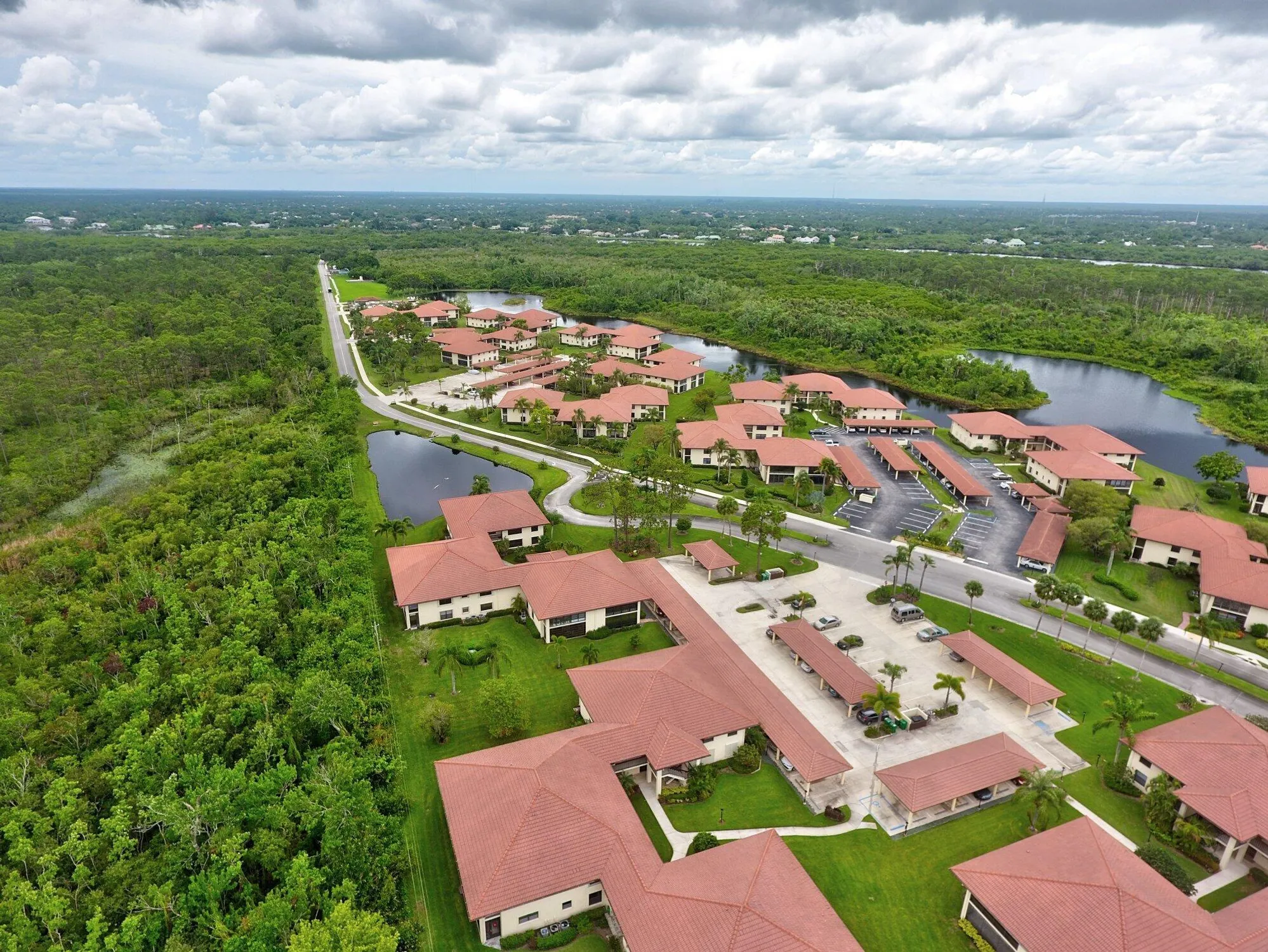 Property Slideshow image 41 of 57 | 31 sw s river dr dr 106, Stuart, FL, 34997