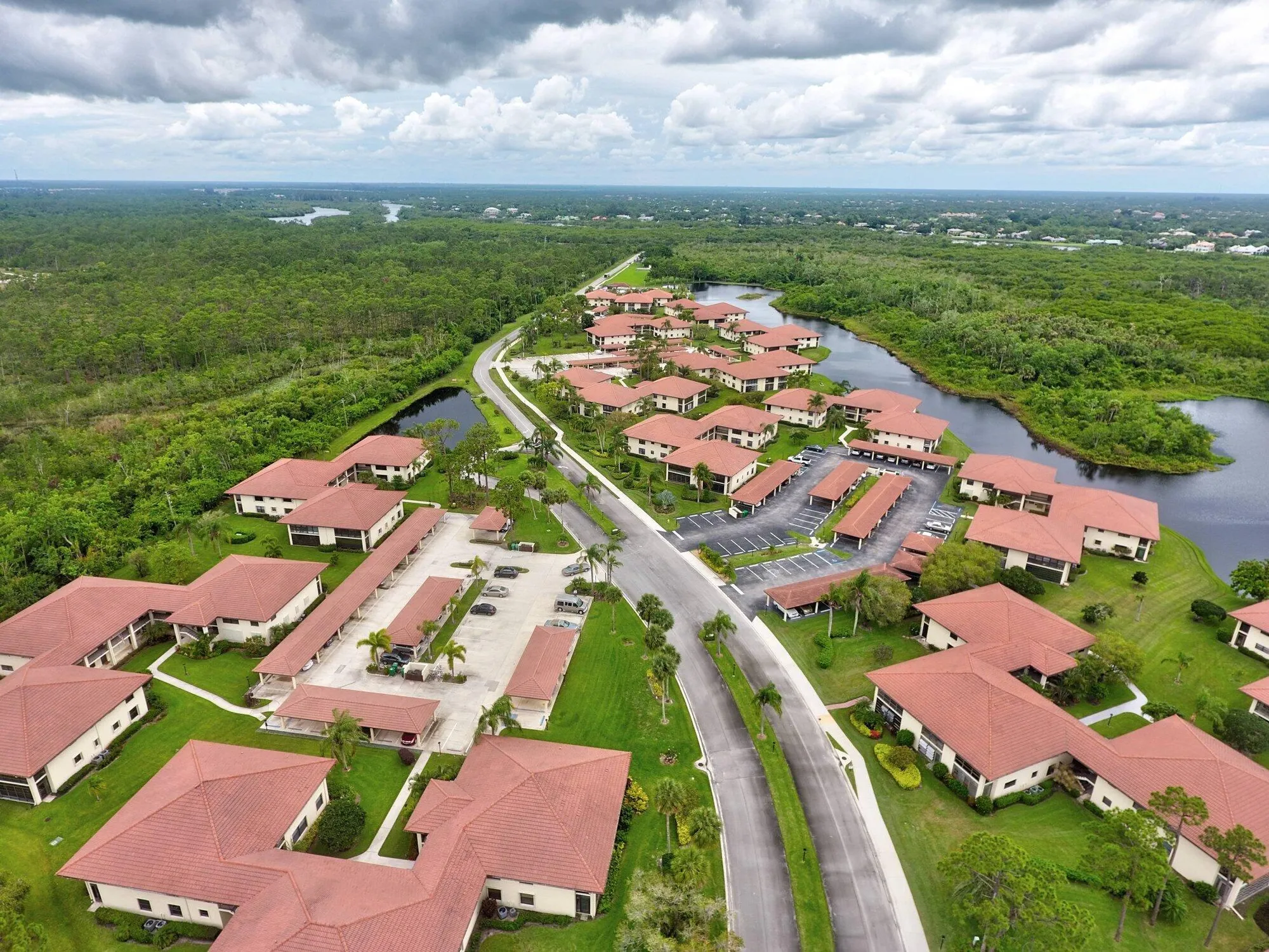 Property Slideshow image 43 of 57 | 31 sw s river dr dr 106, Stuart, FL, 34997