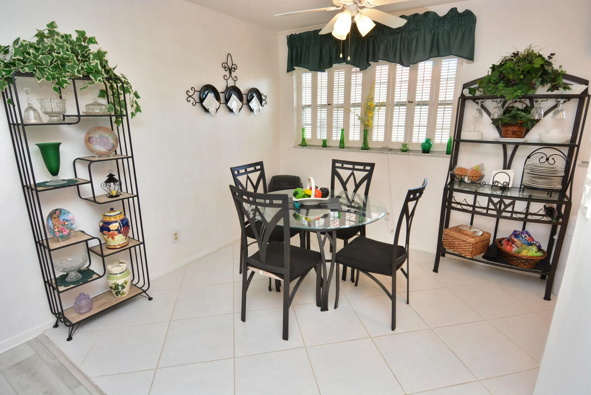 Property Slideshow image 6 of 35 | 1225 nw 21st st 309, Stuart, FL, 34994