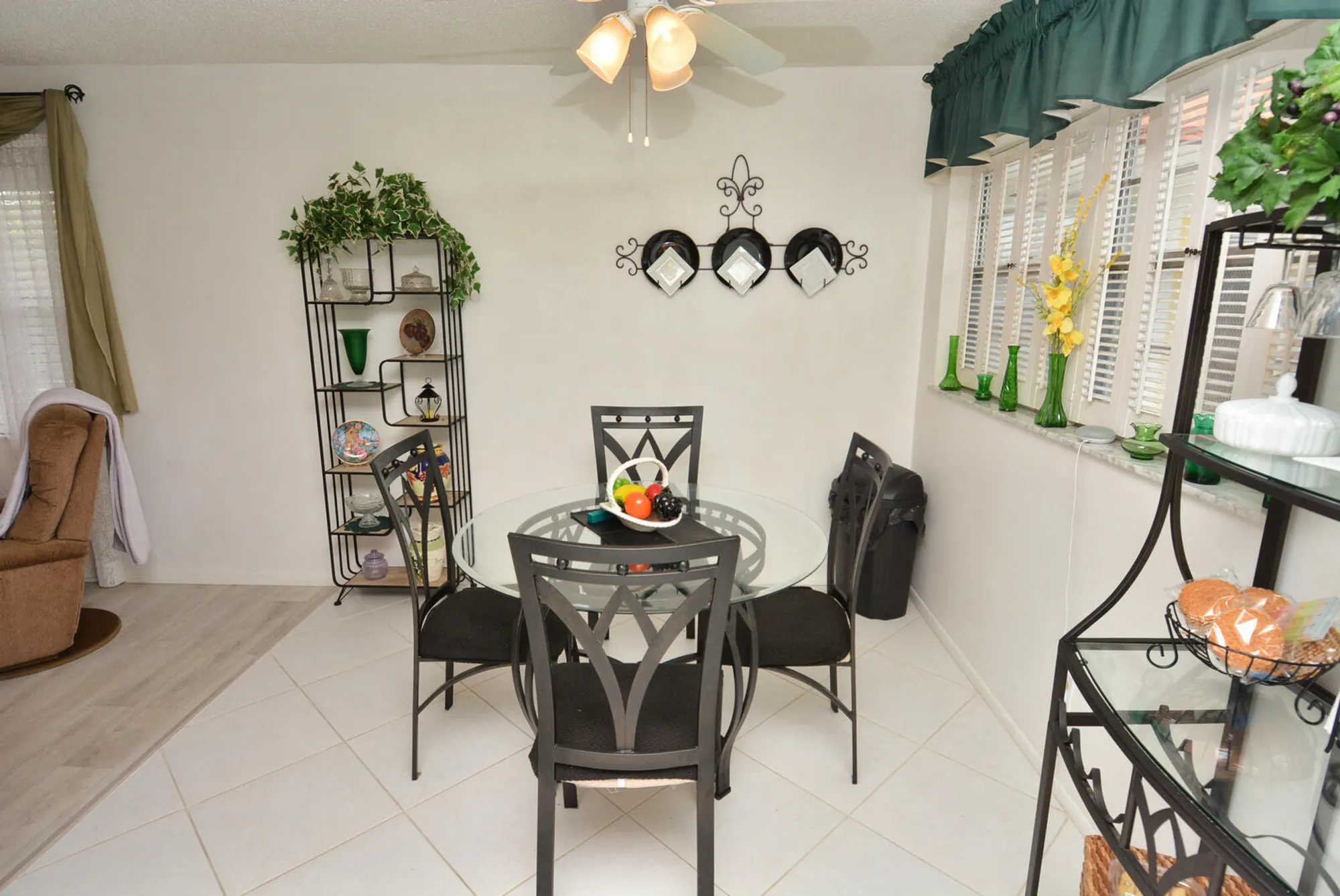 Property Slideshow image 7 of 35 | 1225 nw 21st st 309, Stuart, FL, 34994