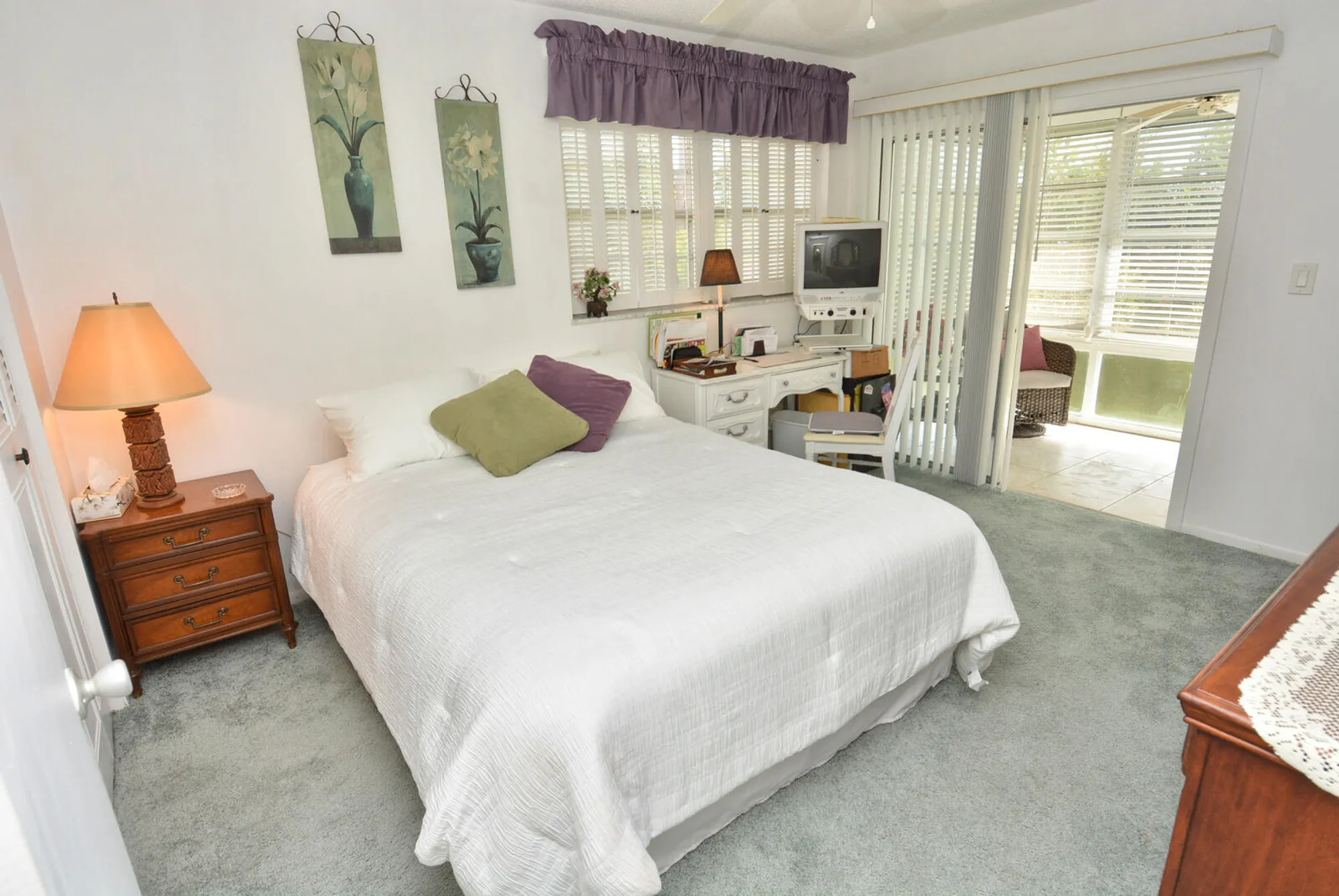 Property Slideshow image 10 of 35 | 1225 nw 21st st 309, Stuart, FL, 34994