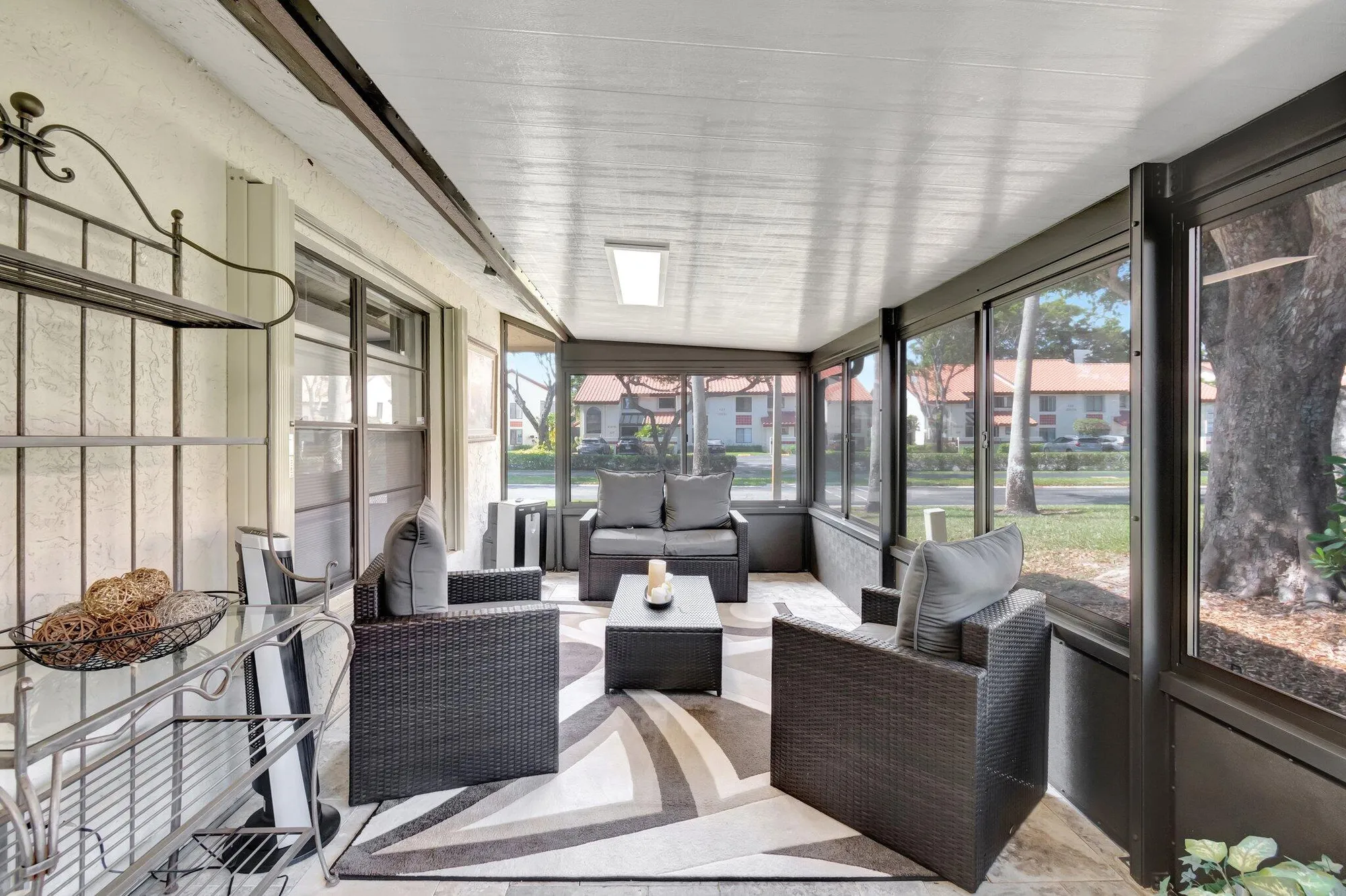 Property Slideshow image 27 of 42 | 10927 dolphin palm ct a, Boynton Beach, FL, 33437