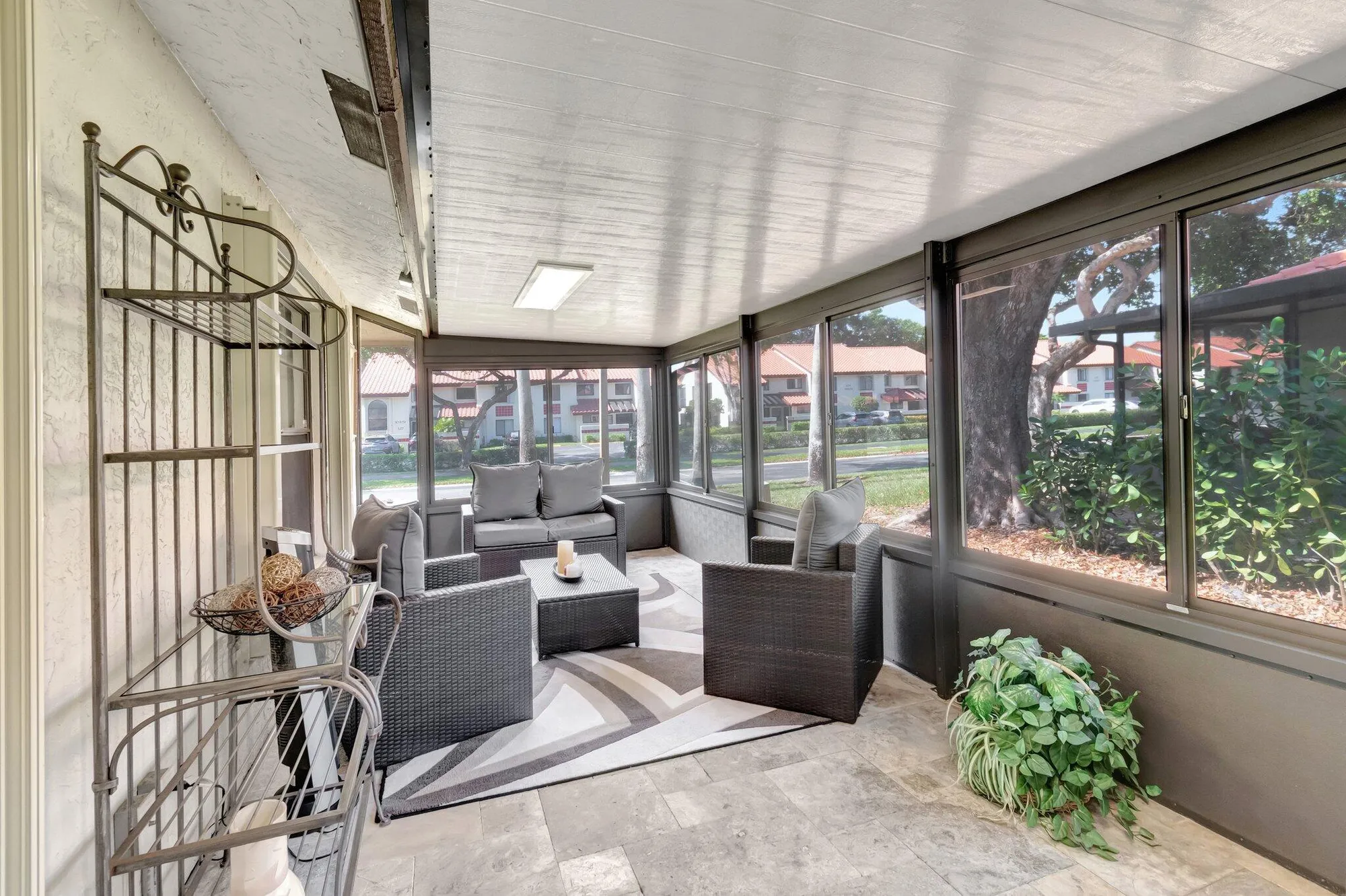 Property Slideshow image 25 of 42 | 10927 dolphin palm ct a, Boynton Beach, FL, 33437