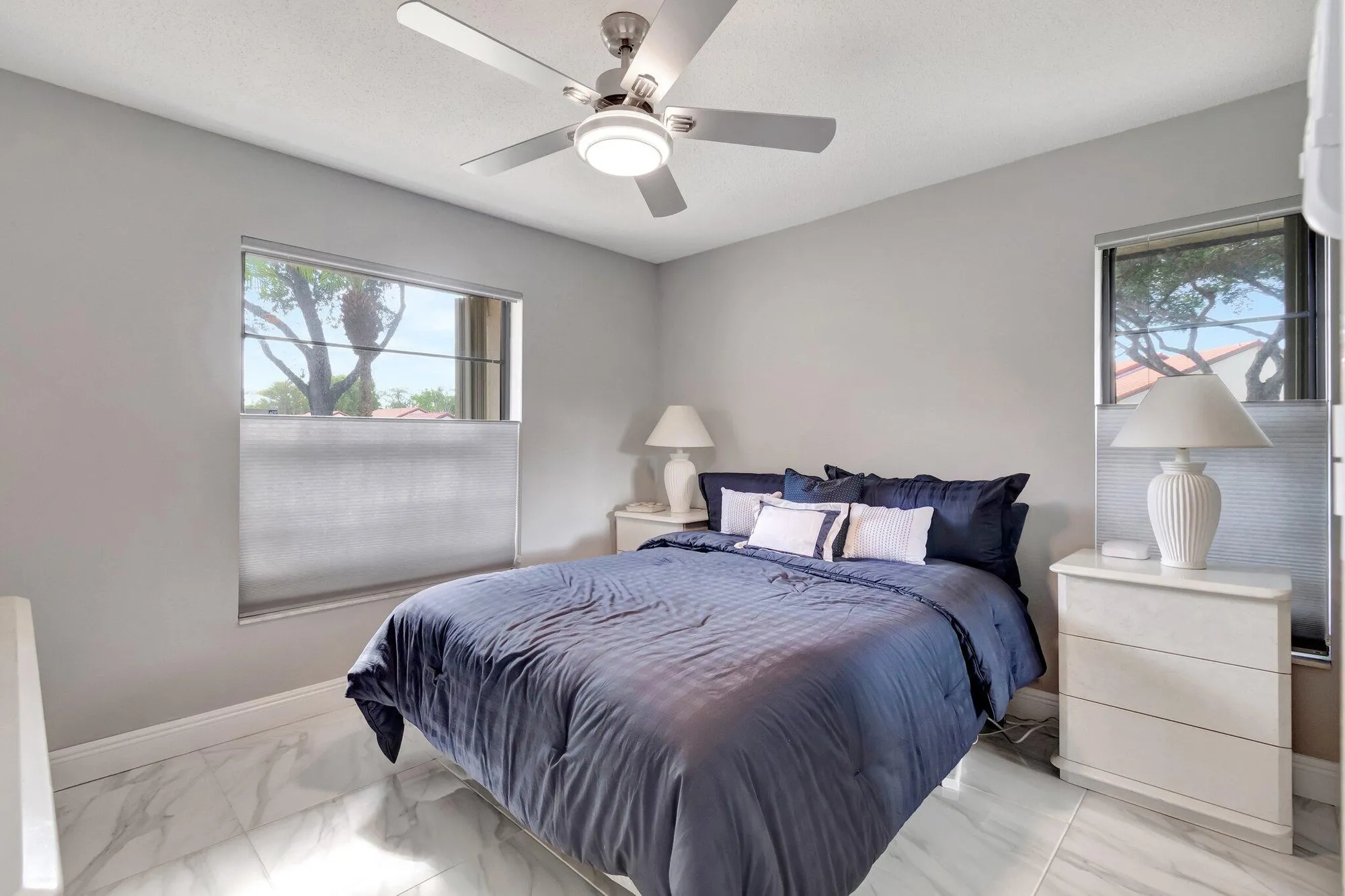 Property Slideshow image 20 of 42 | 10927 dolphin palm ct a, Boynton Beach, FL, 33437