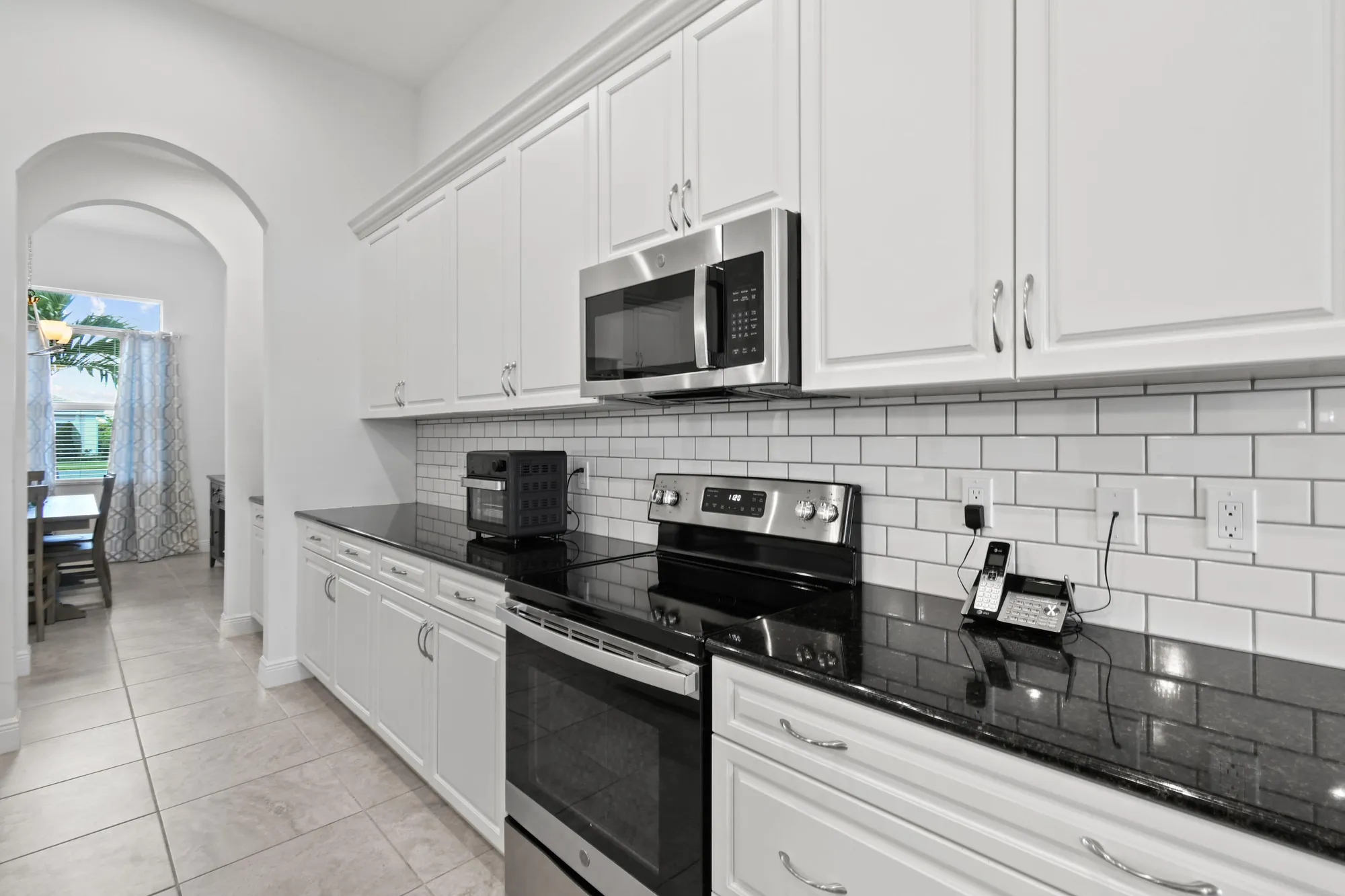 Property Slideshow image 19 of 86 | 8820 sw breve way, Port Saint Lucie, FL, 34987