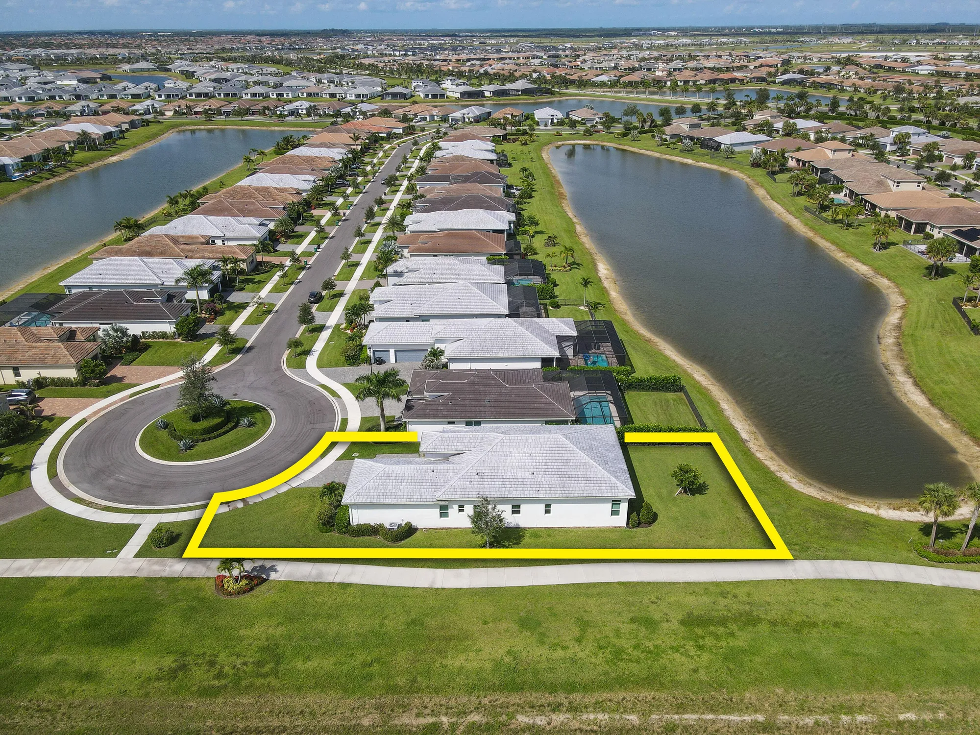 Property Slideshow image 56 of 86 | 8820 sw breve way, Port Saint Lucie, FL, 34987