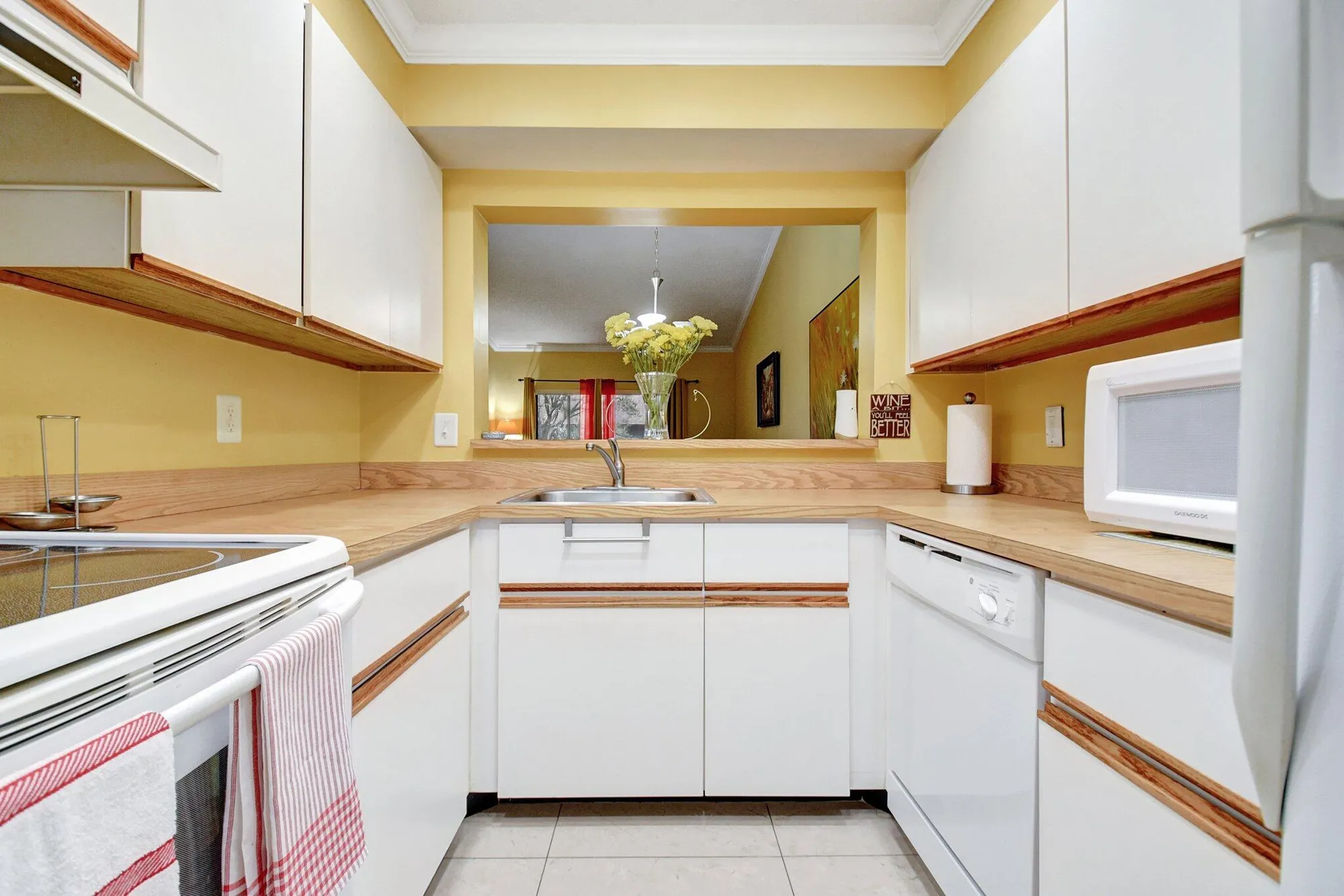 Property Slideshow image 8 of 52 | 7843 willow spring dr apt 623, Lake Worth, FL, 33467