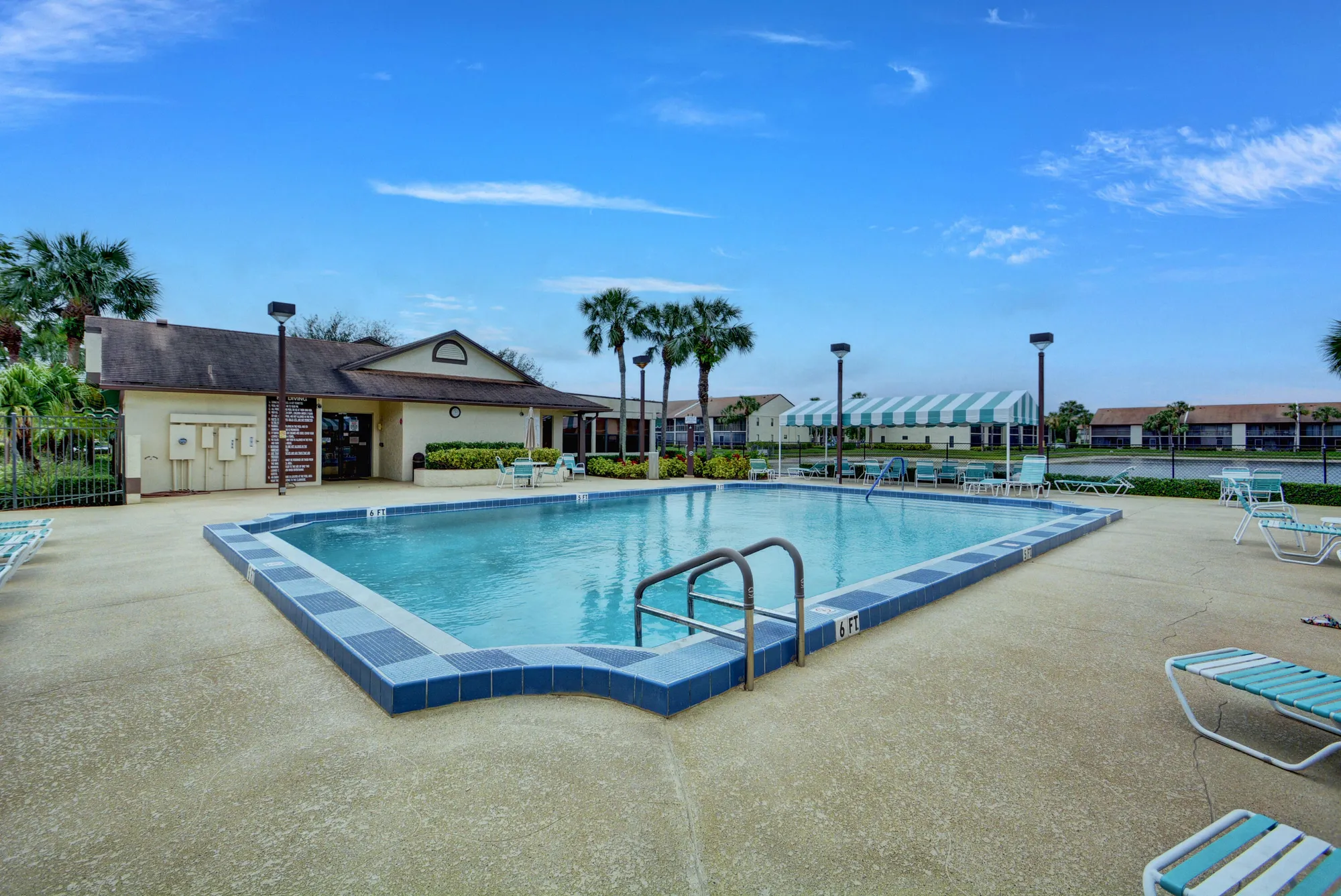 Property Slideshow image 41 of 52 | 7843 willow spring dr apt 623, Lake Worth, FL, 33467