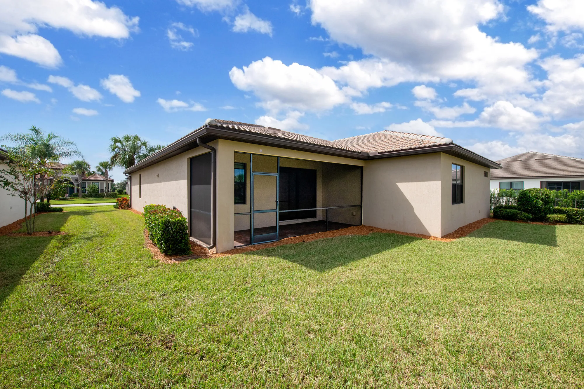 Property Slideshow image 36 of 54 | 739 se villandry way, Port Saint Lucie, FL, 34984
