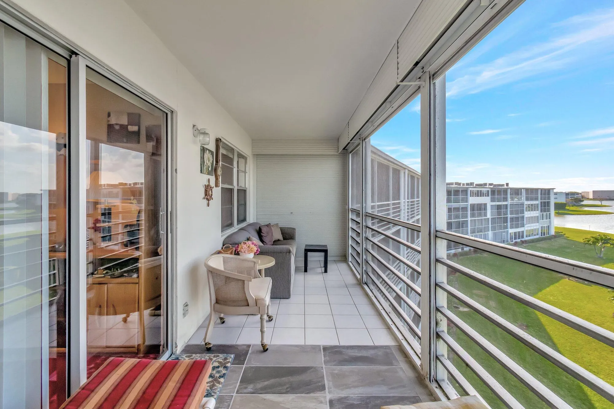 Property Slideshow image 26 of 76 | 4042 exeter c, Boca Raton, FL, 33434