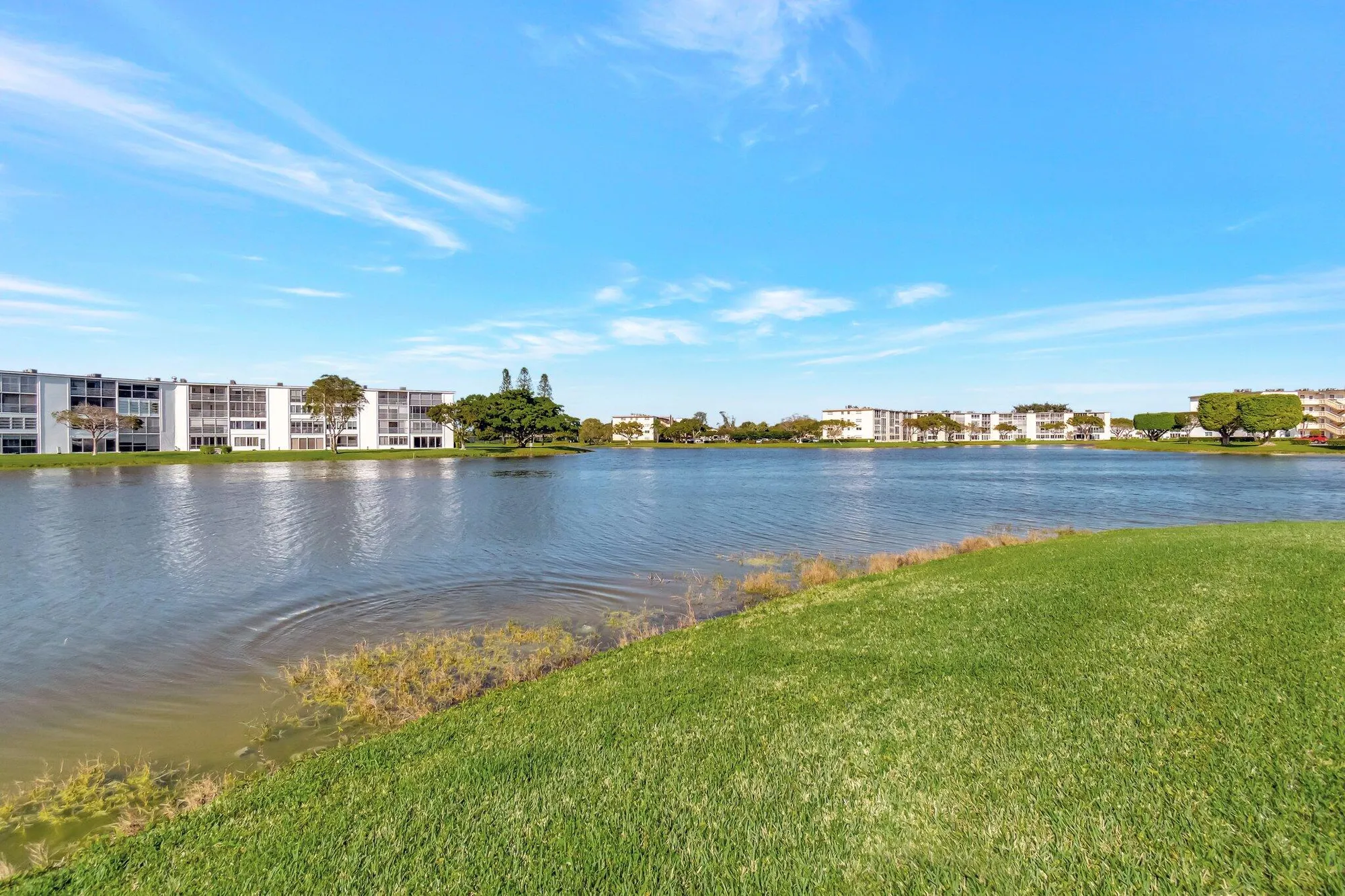 Property Slideshow image 32 of 76 | 4042 exeter c, Boca Raton, FL, 33434