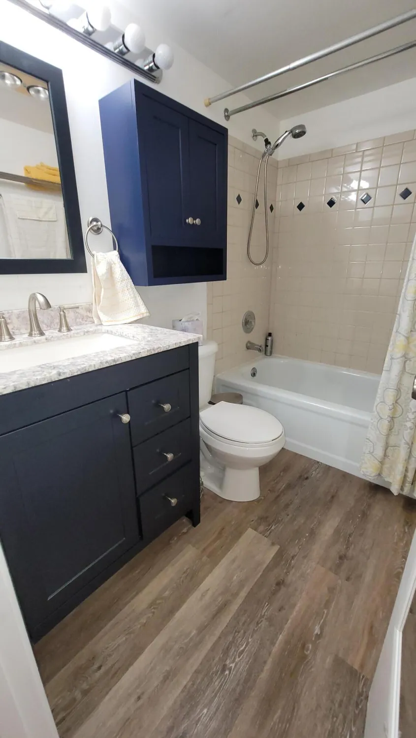 Property Slideshow image 16 of 60 | 114 chatham e unit e, West Palm Beach, FL, 33417