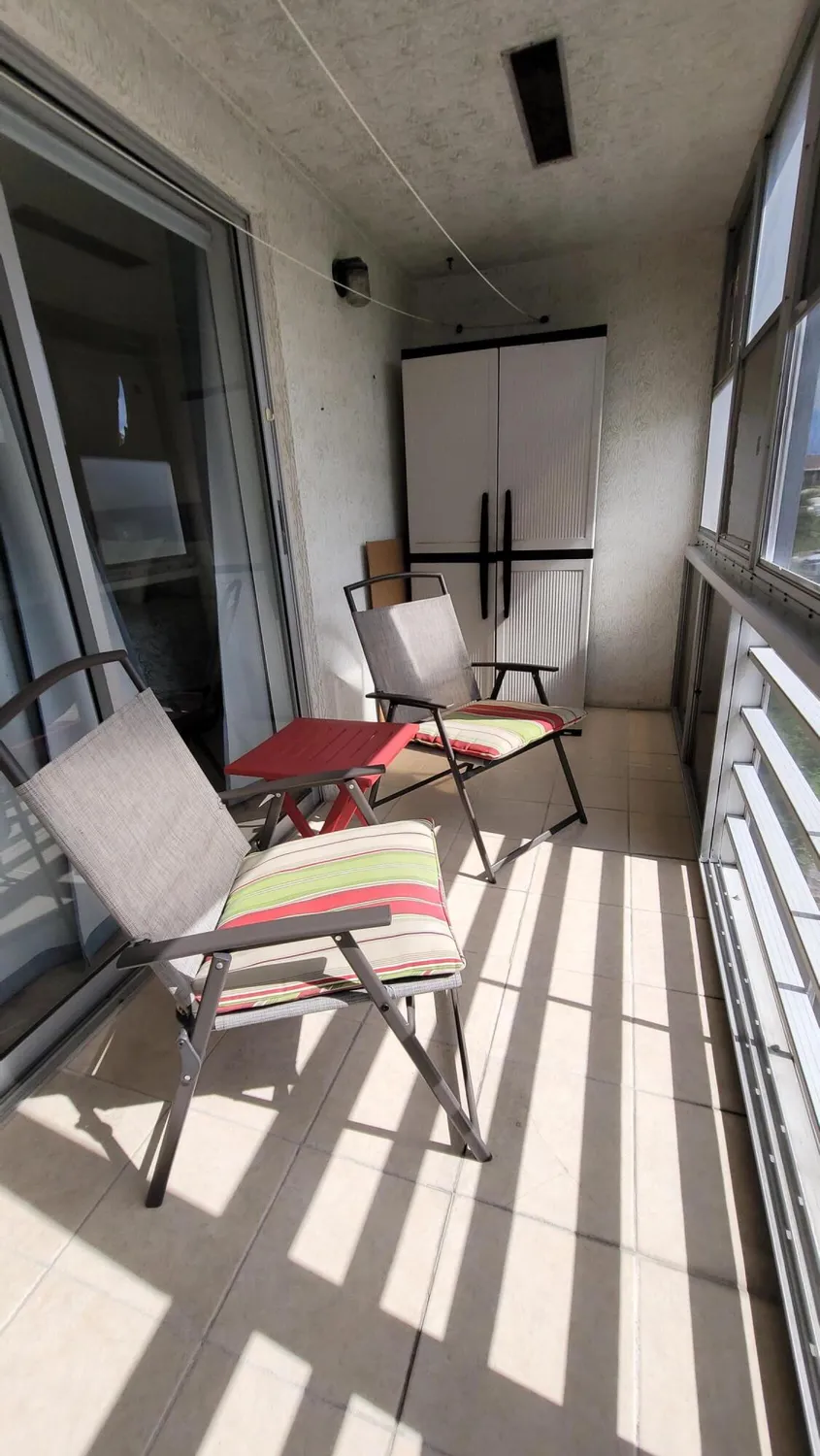 Property Slideshow image 28 of 60 | 114 chatham e unit e, West Palm Beach, FL, 33417