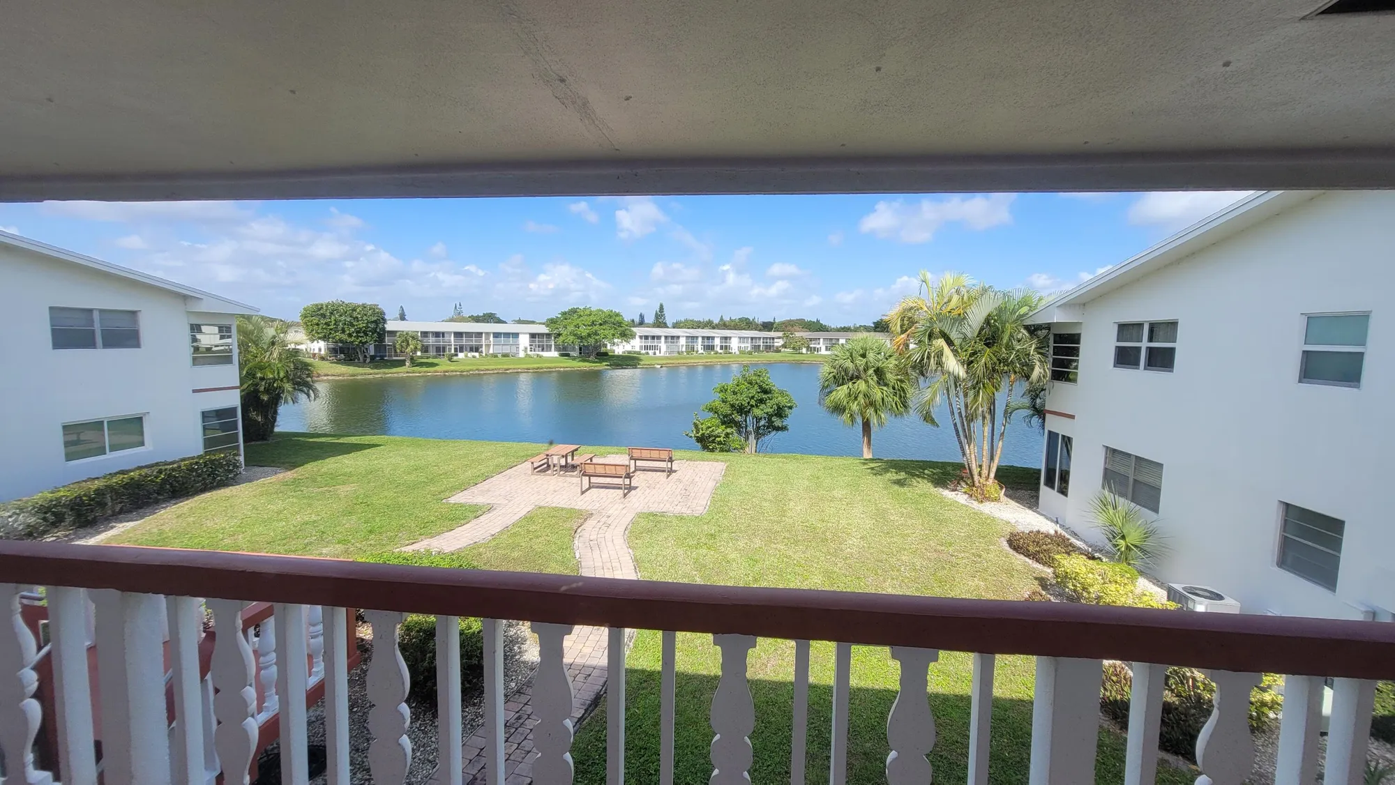 Property Slideshow image 6 of 60 | 114 chatham e unit e, West Palm Beach, FL, 33417