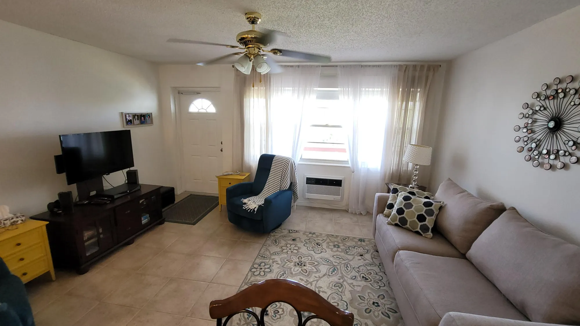 Property Slideshow image 13 of 60 | 114 chatham e unit e, West Palm Beach, FL, 33417